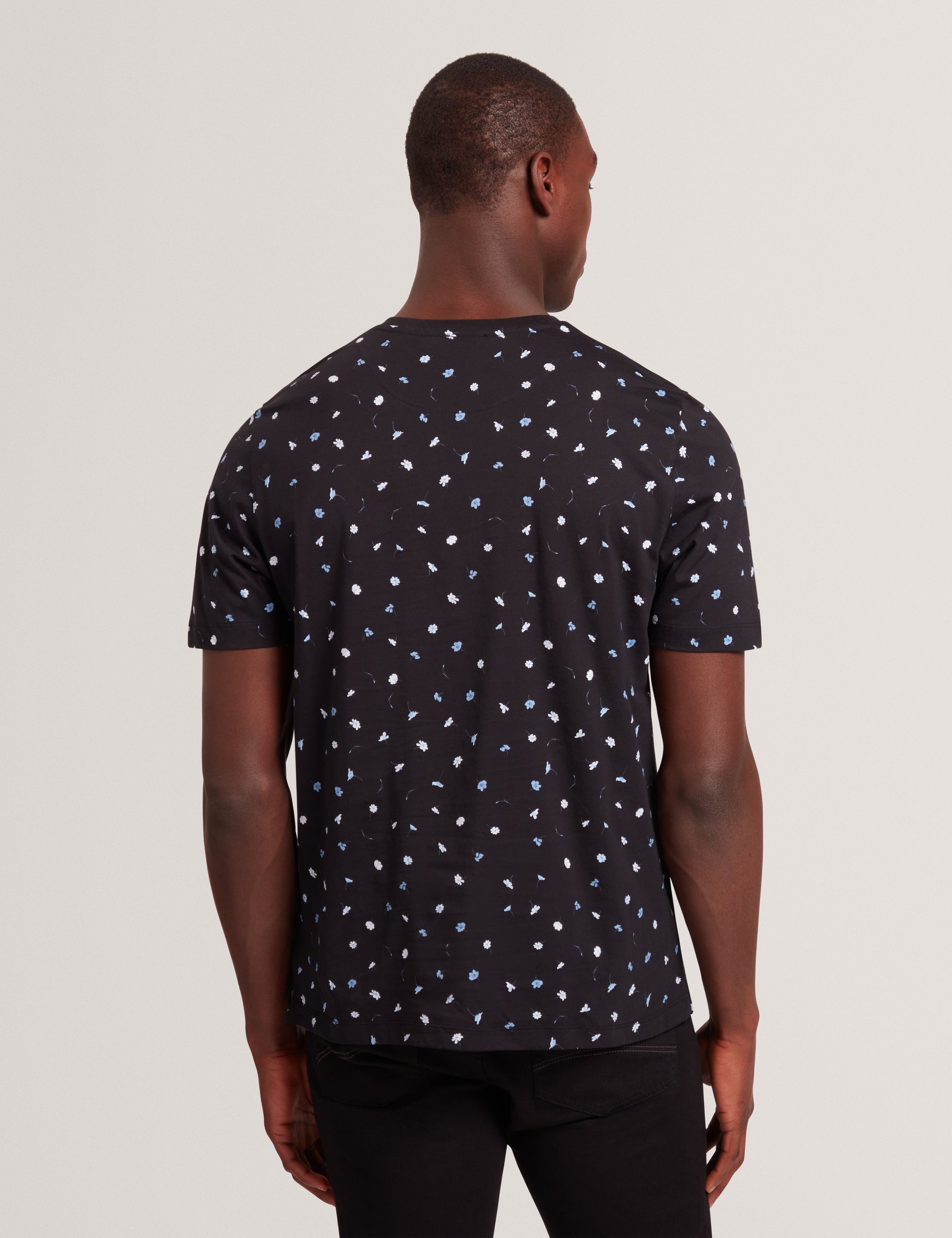 Ted Baker BURTUN - Scattered Floral Print Crew Neck T-Shirt BLACK