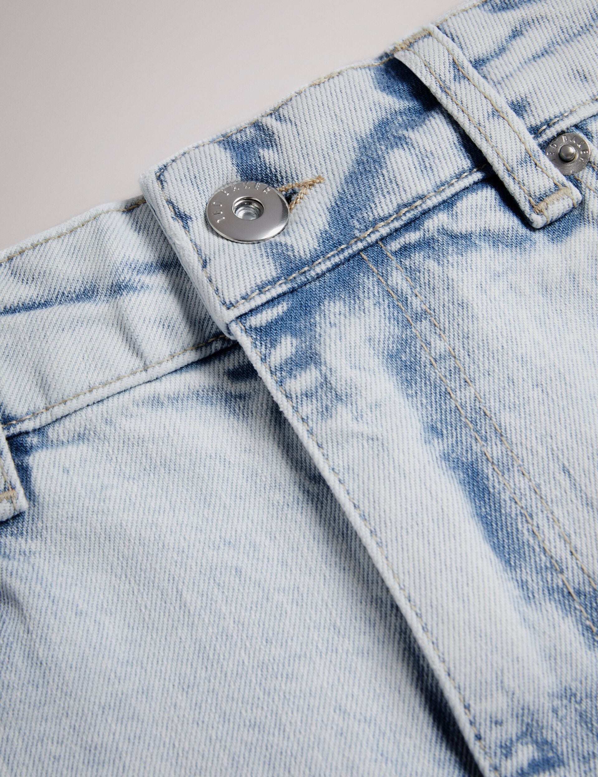 Ted Baker HIGH RISE DENIM SHORT - Lt-Blue LIGHT BLUE