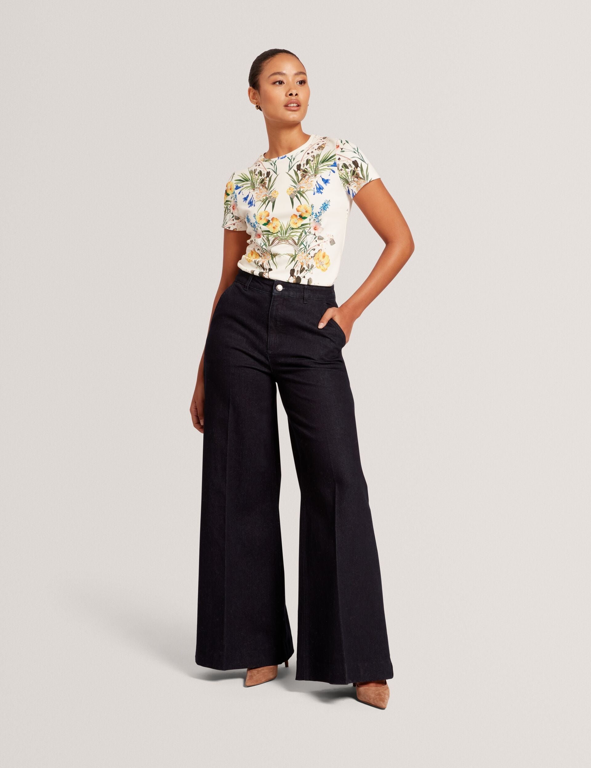 Ted Baker ALLOVER FLORAL T-SHIRT - White WHITE