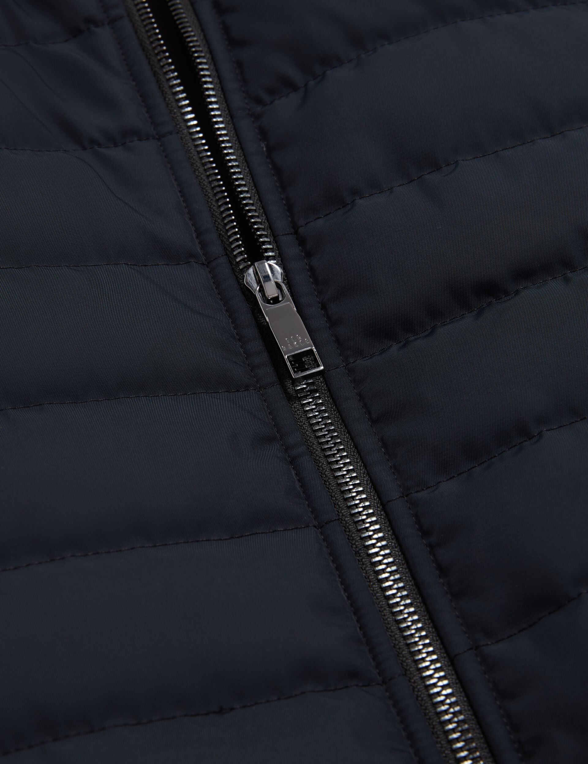Ted Baker PAFAVOR Quilted Front Funnel Neck Zip-Up Gilet NAVY