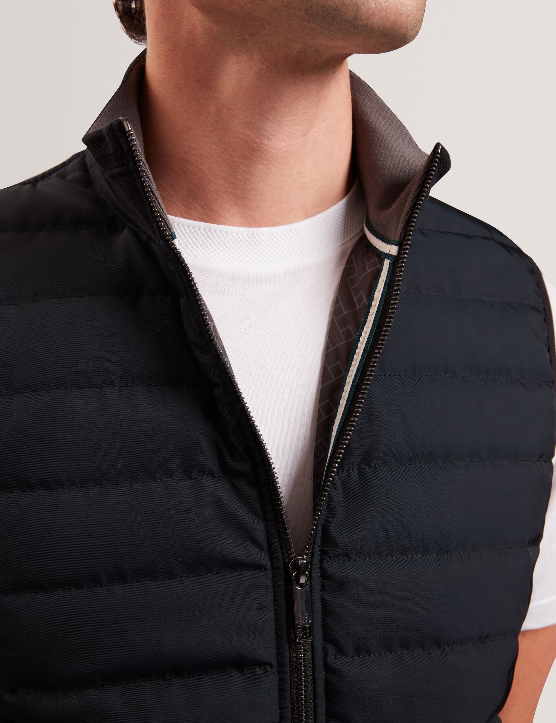 Ted Baker PAFAVOR Quilted Front Funnel Neck Zip-Up Gilet NAVY