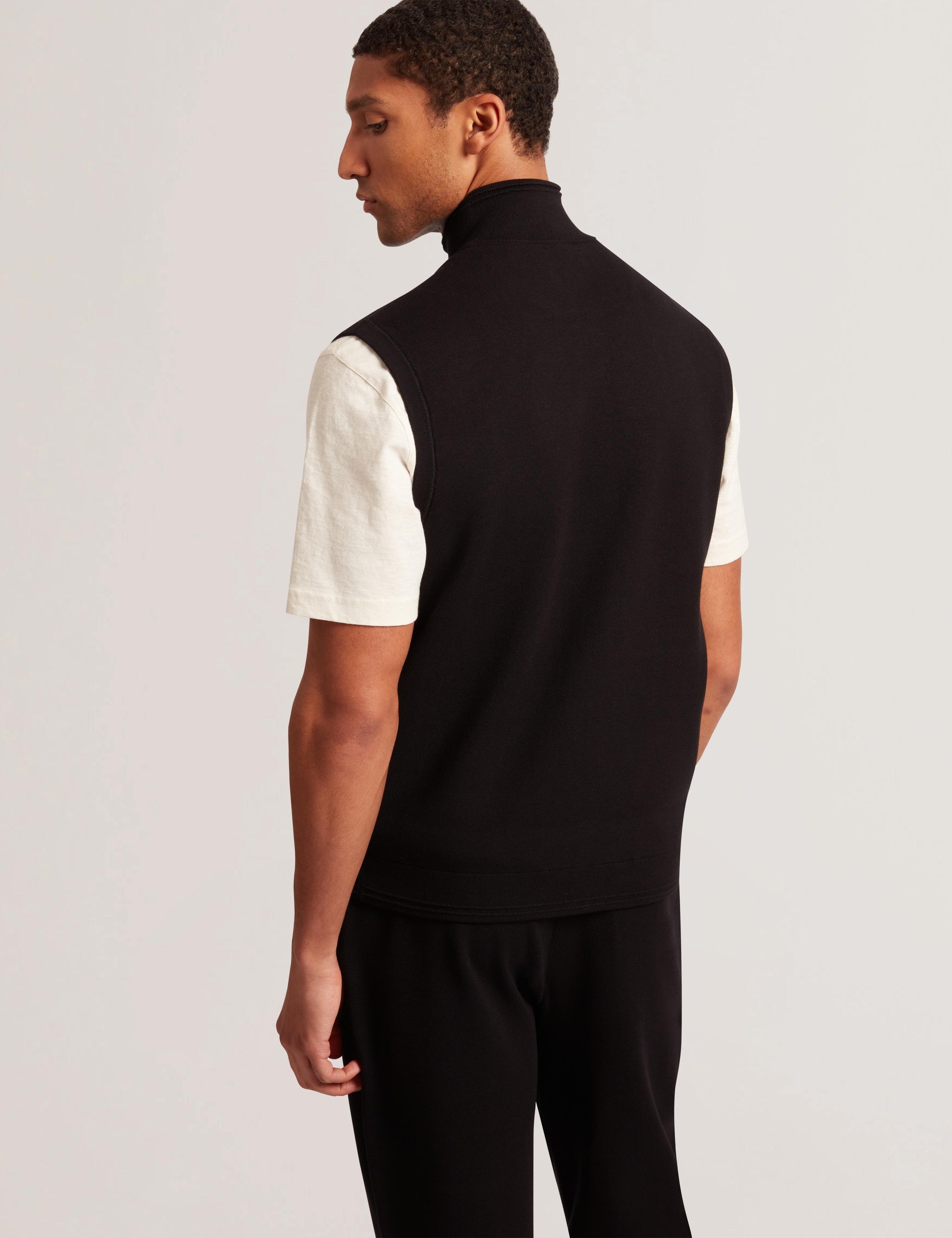 Ted Baker TERINCE - Zip-Through Funnel Neck Gillet BLACK