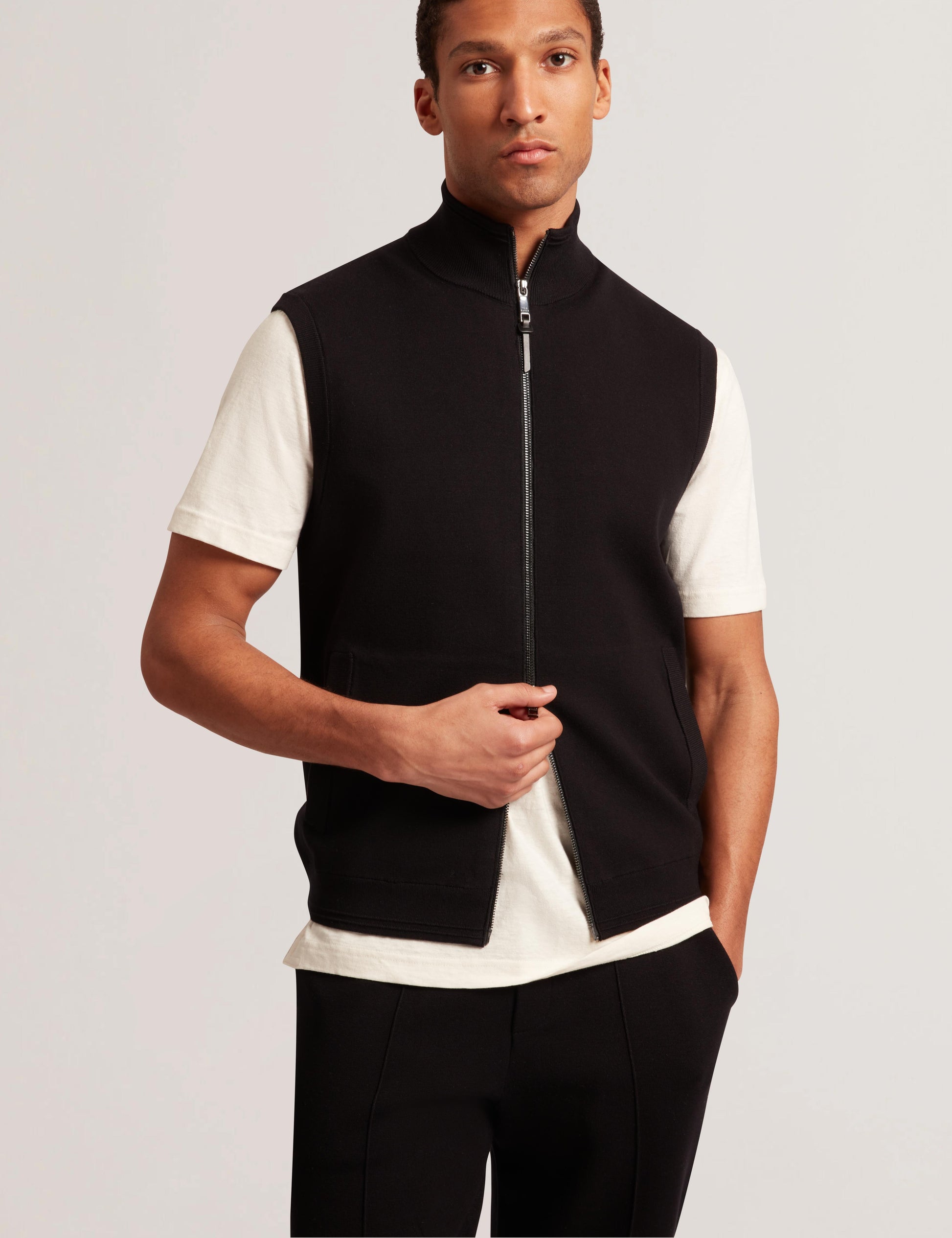 Ted Baker TERINCE - Zip-Through Funnel Neck Gillet BLACK