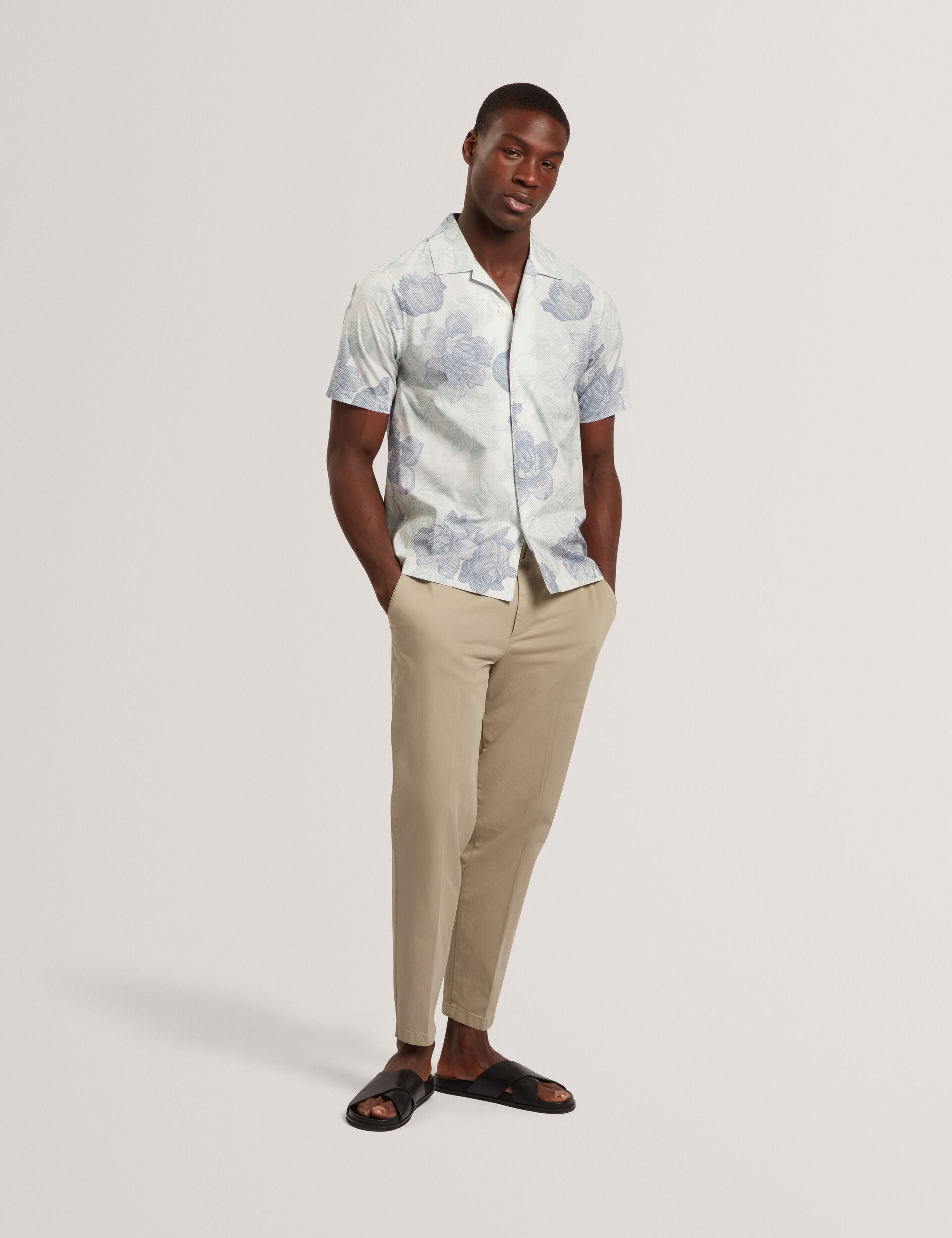 Ted Baker CESIRO Relaxed Shaded Floral Short Sleeve Shirt MID GREEN