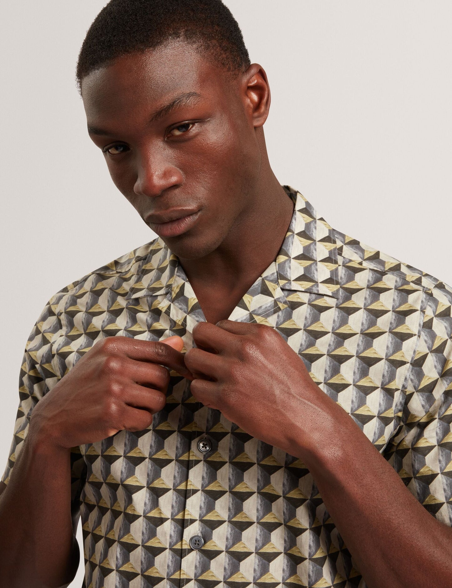 Ted Baker NAYELIN Relaxed Fit Painted Geo Print Shirt MID GREEN