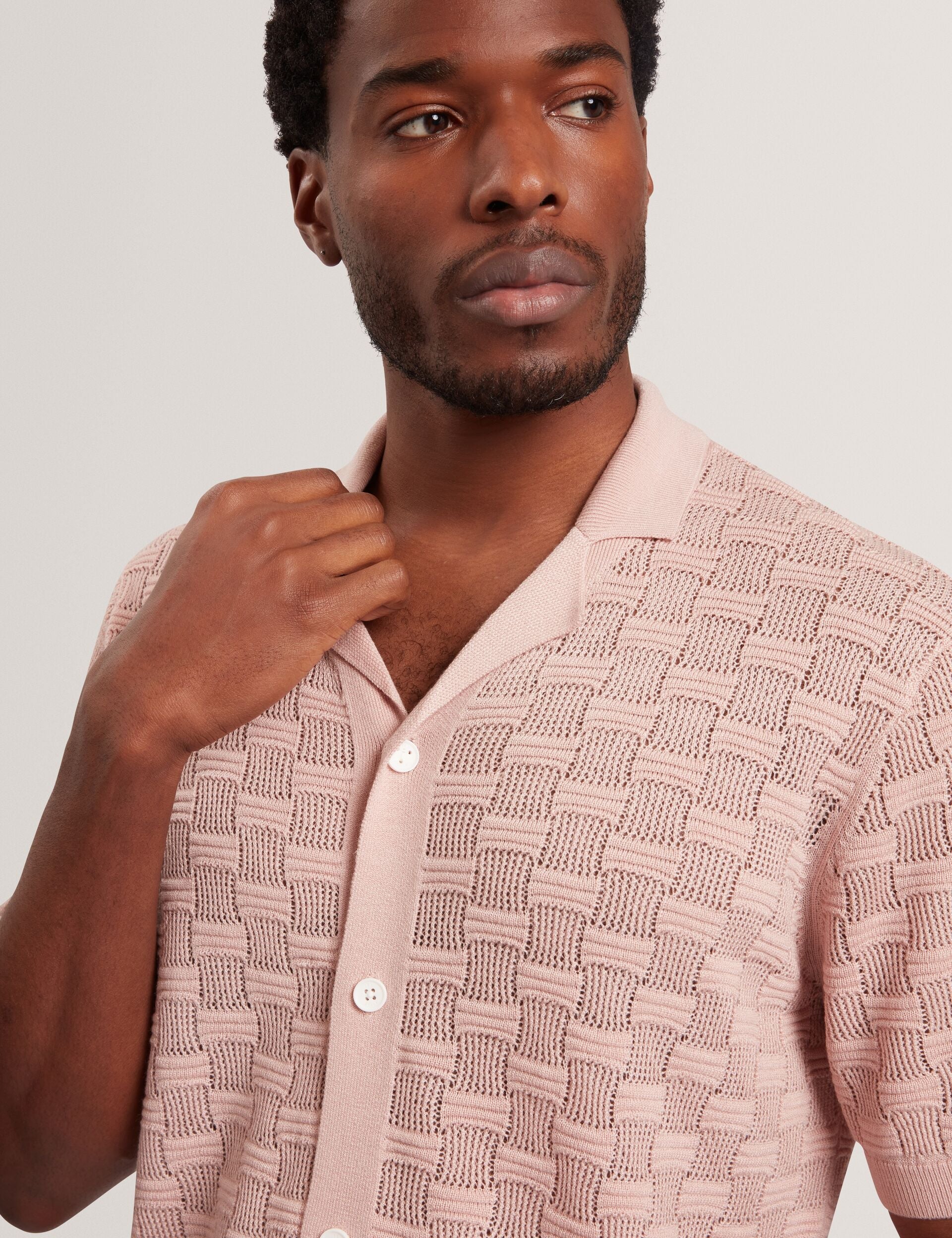 Ted Baker ROWWANN Basket Knit Silk Blend Short Sleeve Shirt DUSKY PINK