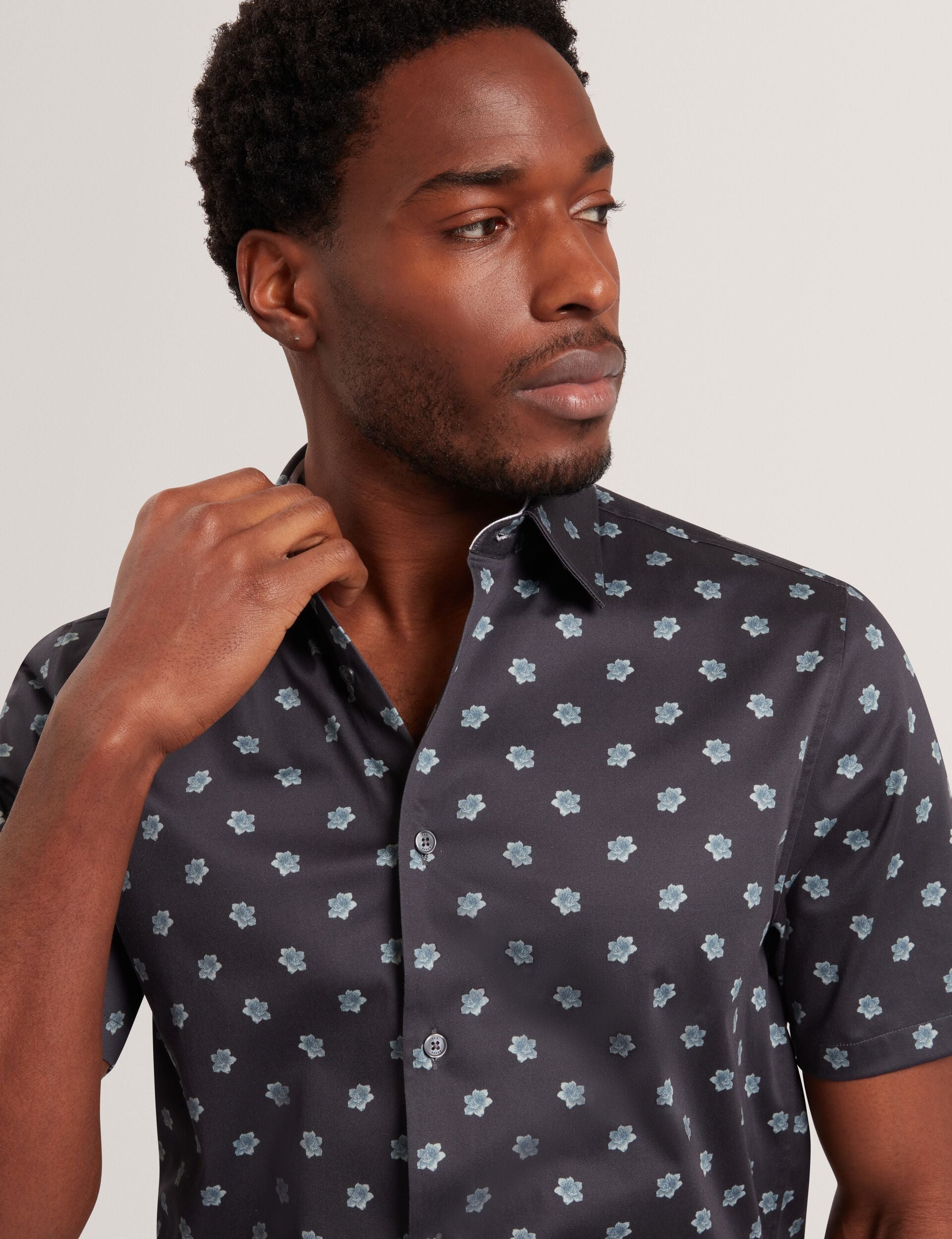 Ted Baker CHASKA Mini Floral Print Short Sleeve Shirt NAVY