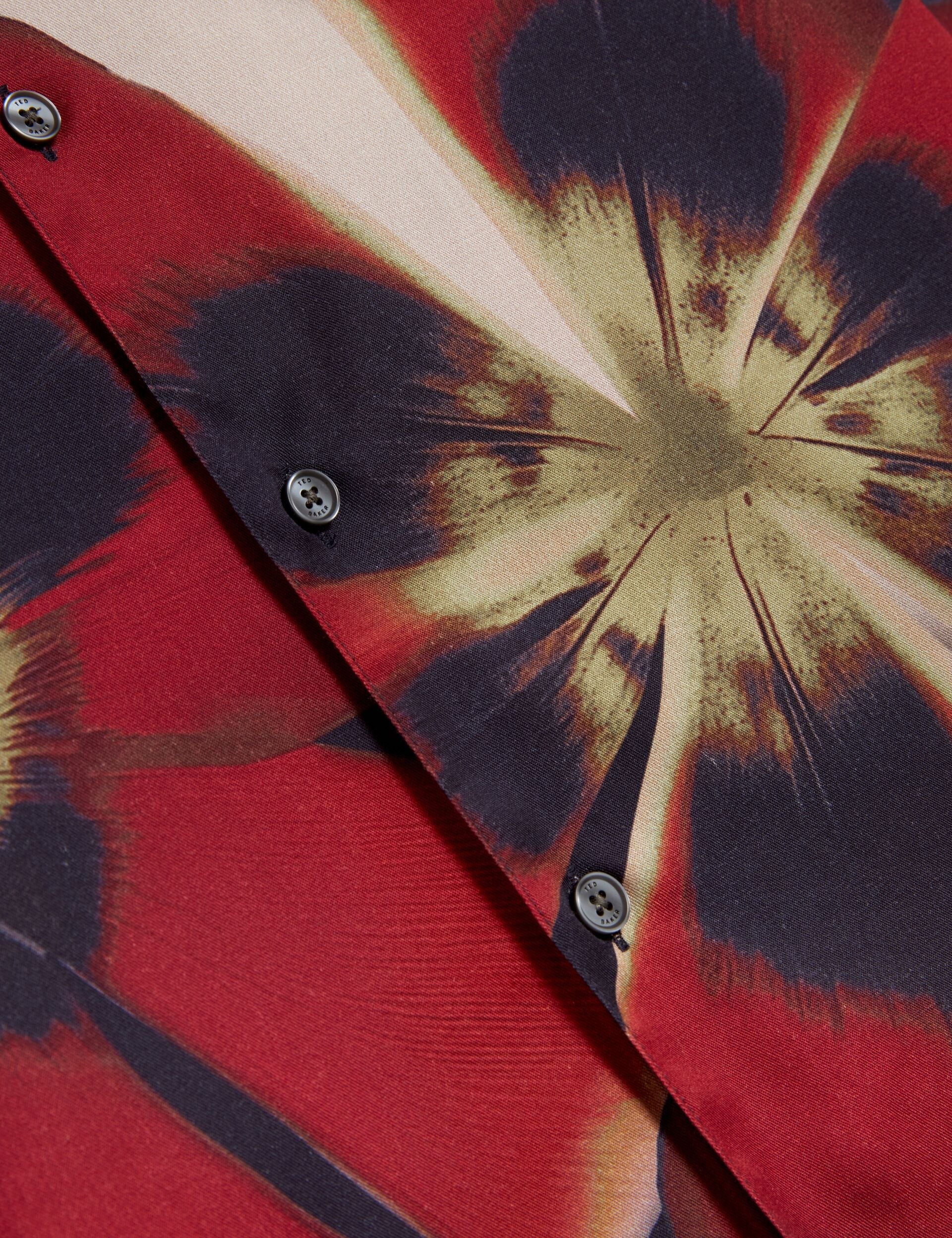 Ted Baker PHELIN Red Blooms Print Cotton Stretch Shirt NAVY