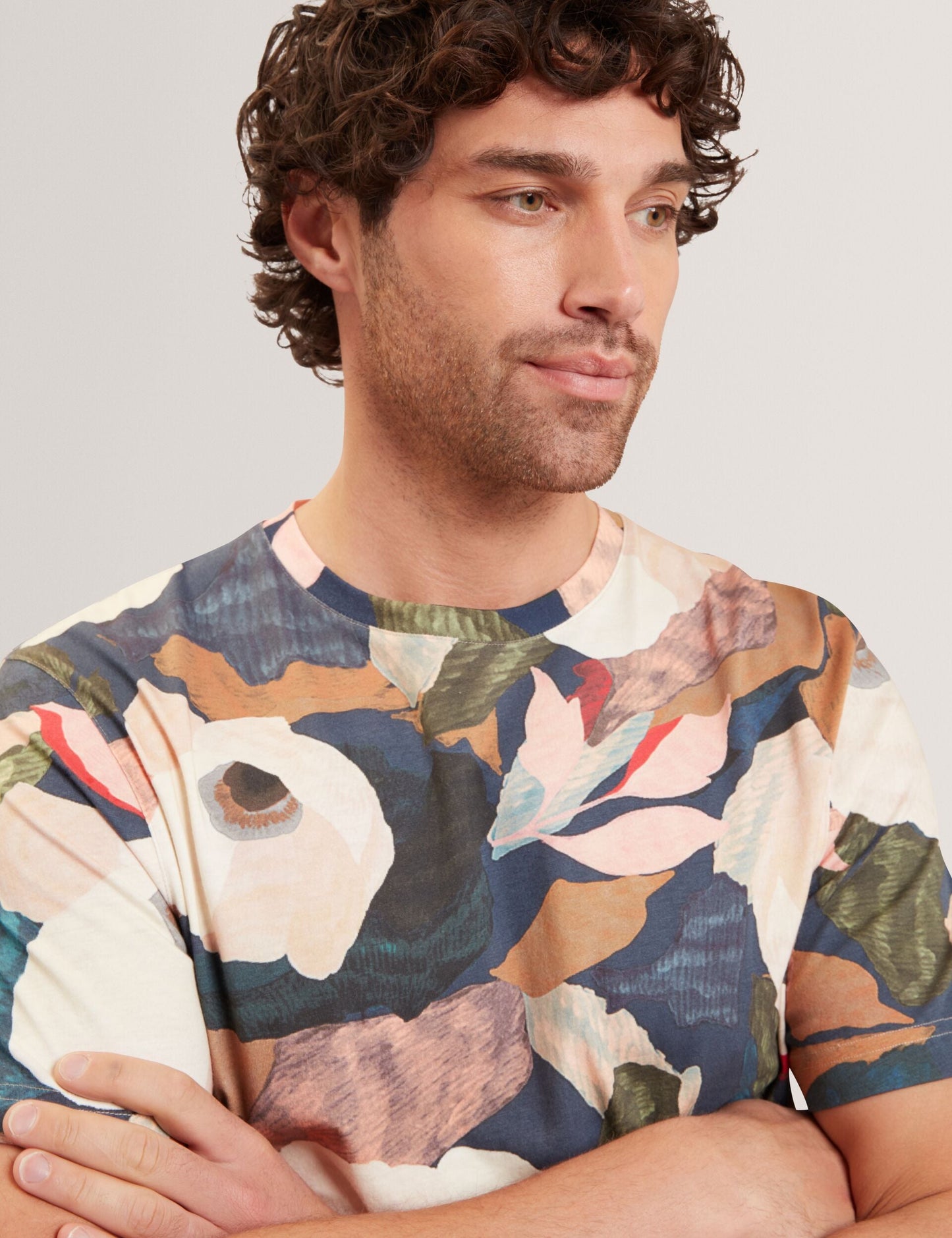 Ted Baker DOWLLE Garden Print Crew Neck Cotton T-Shirt MULTICOLOUR