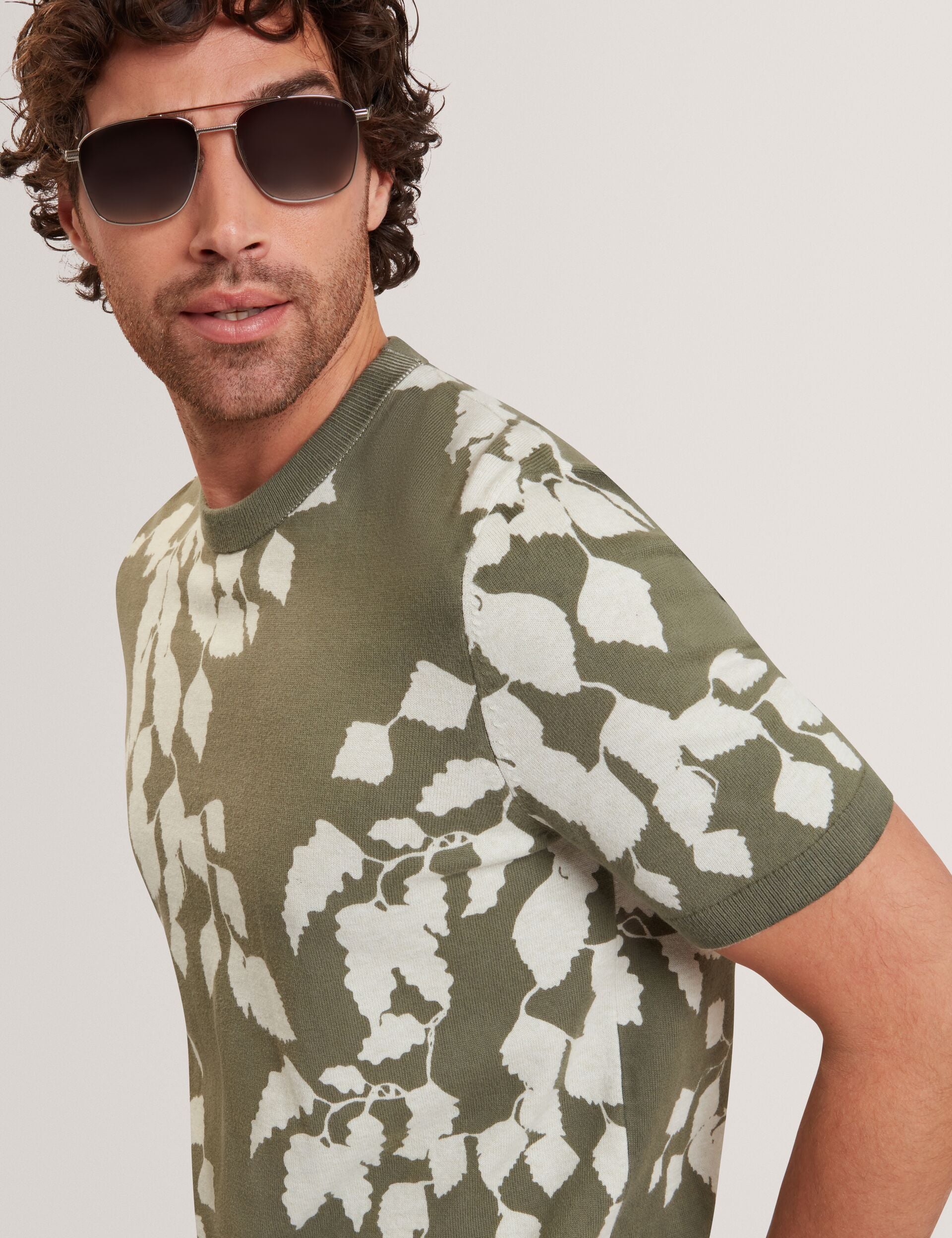 Ted Baker ALDDAT Foliage Print Cotton Fine Knit T-Shirt PALE GREEN