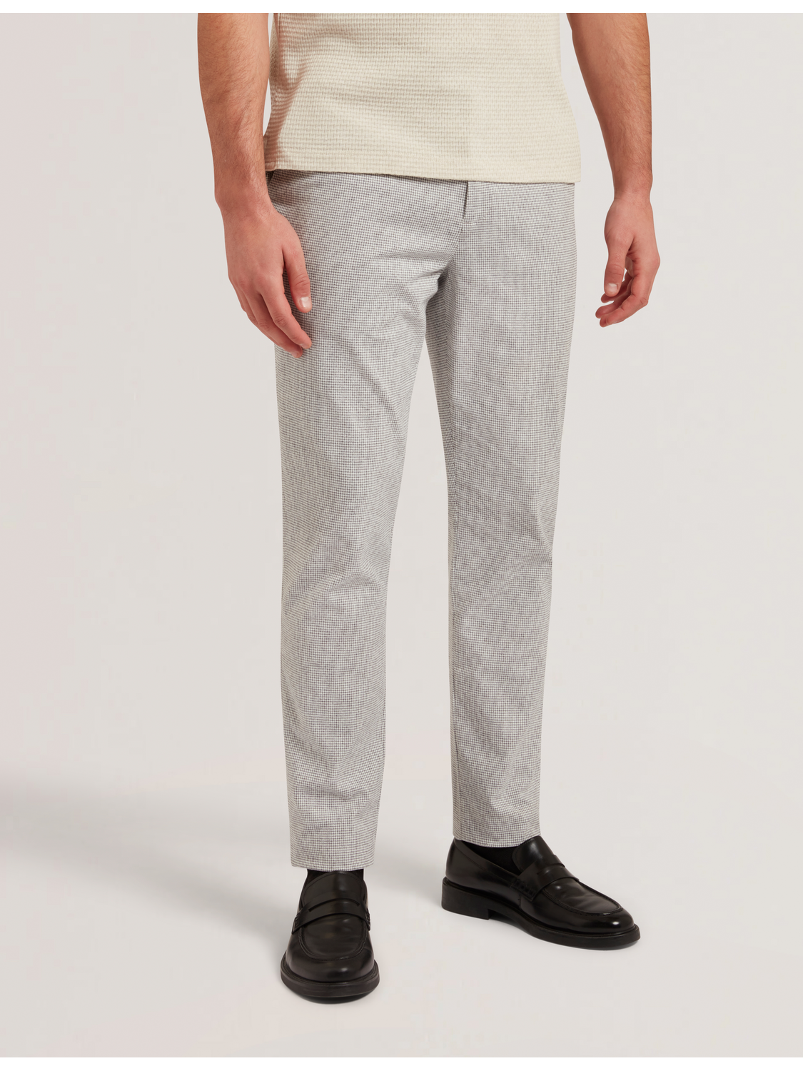 Ted Baker HANDLY - Micro Houndstooth Slim Fit Pants GREY