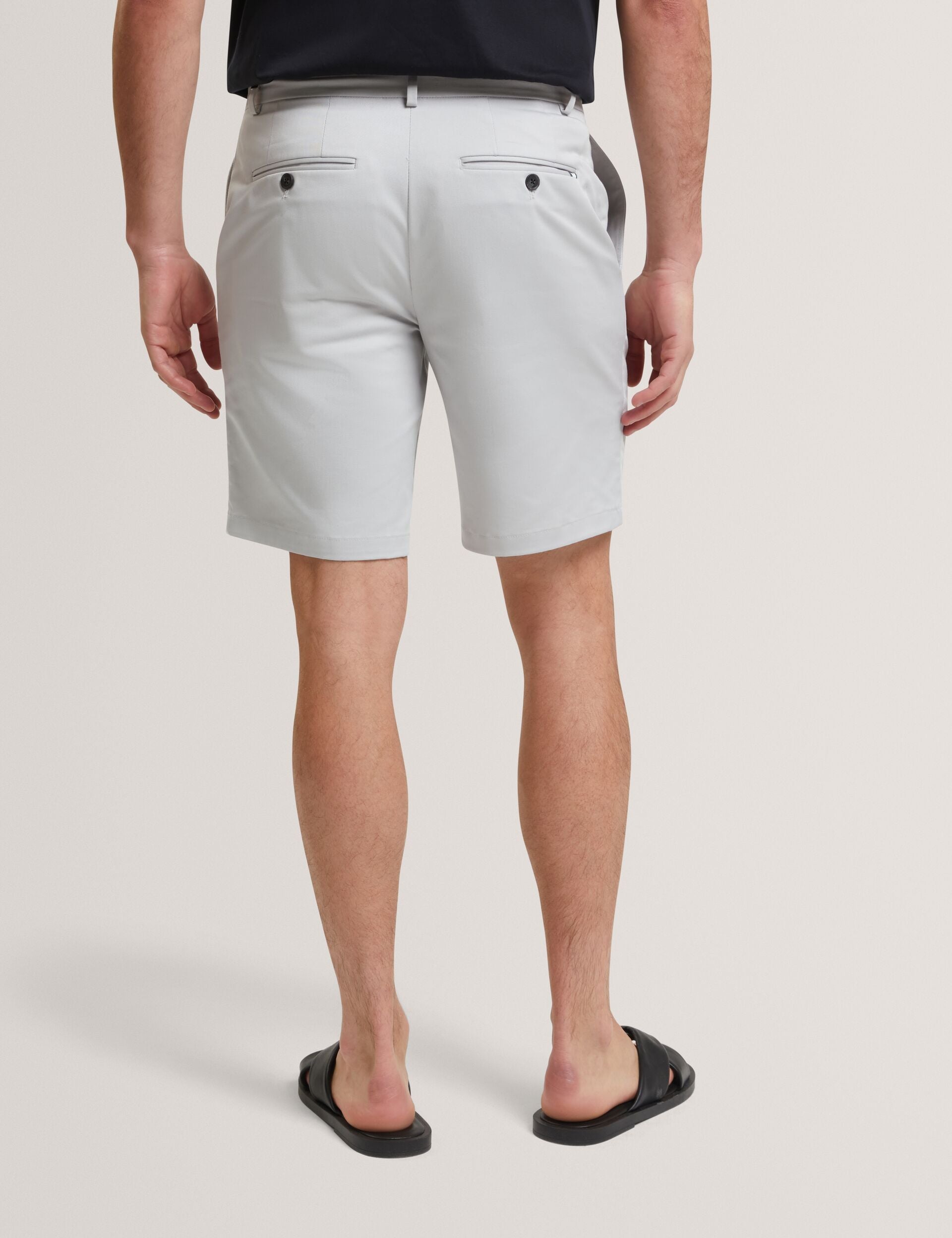 Ted Baker LOWETON - Slim Leg Stretch Cotton Chino Shorts STONE