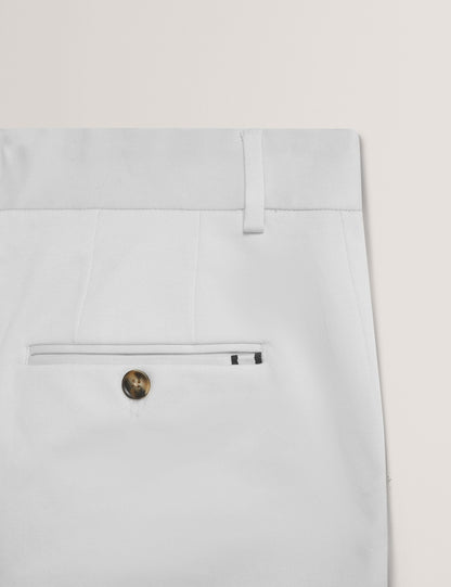 Ted Baker LOWETON - Slim Leg Stretch Cotton Chino Shorts STONE