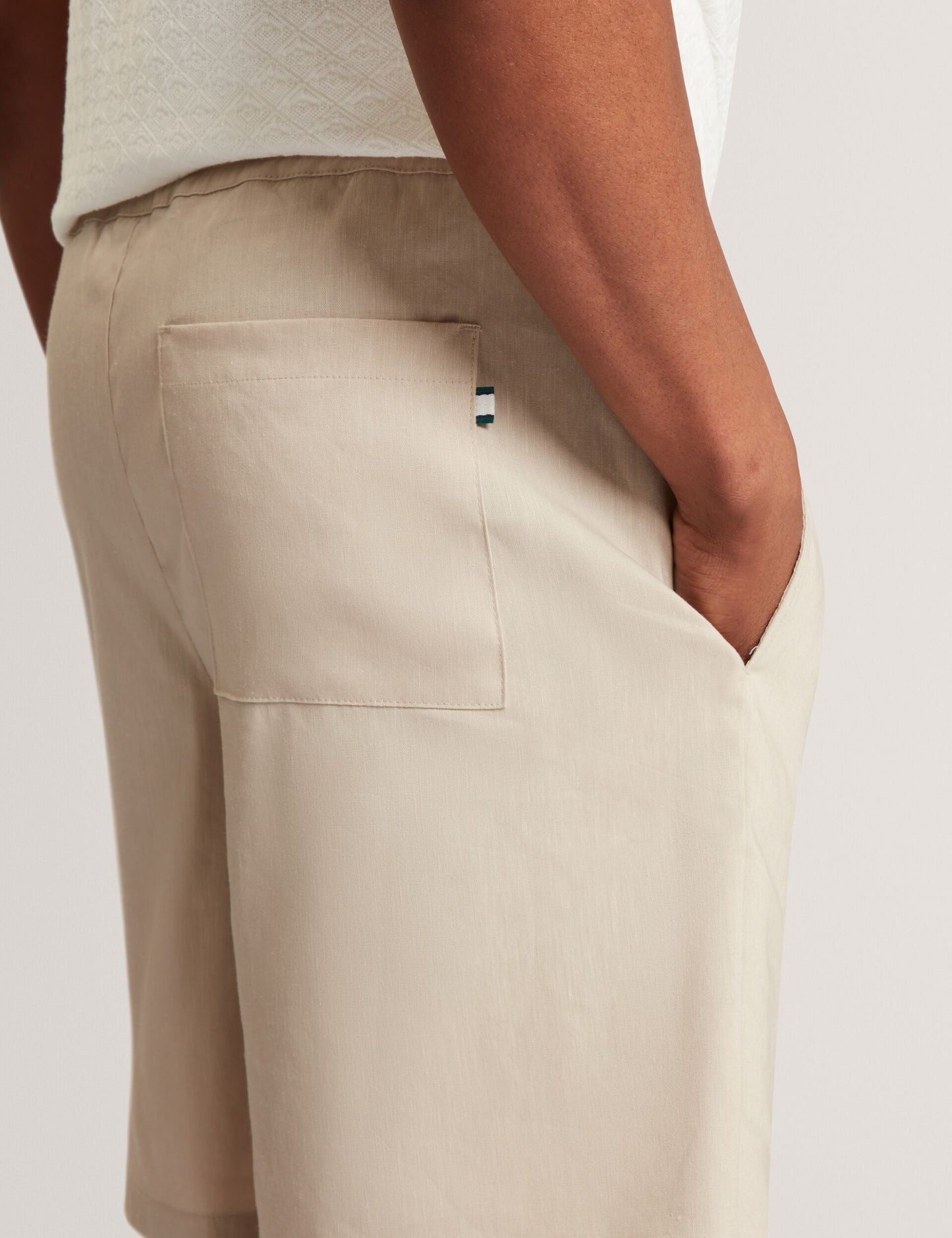 Ted Baker CULVES Relaxed Linen Blend Elasticated Shorts STONE
