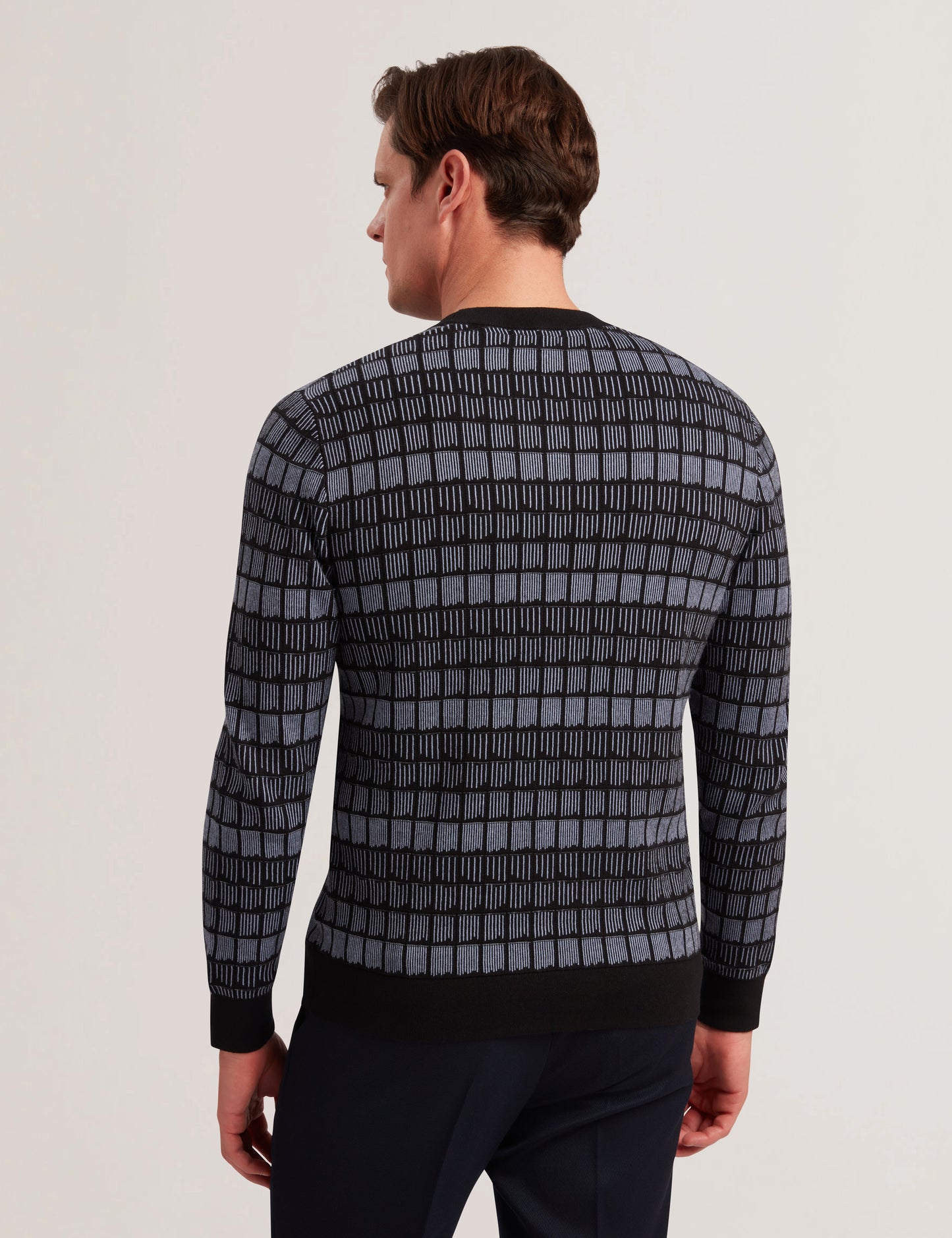 Ted Baker OSBURN - Ombre Jacquard Crew Neck Jumper BLACK