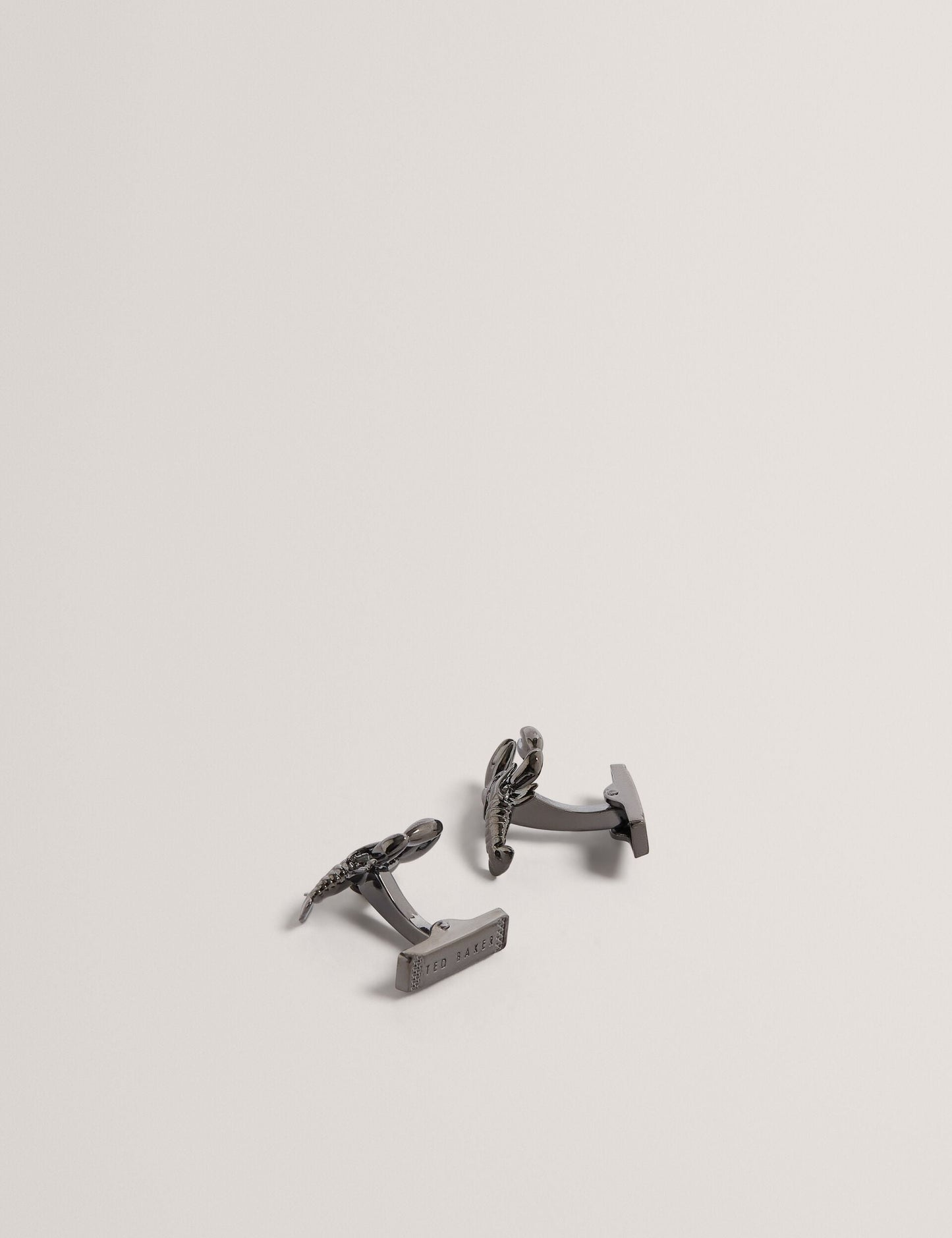 Ted Baker MARIINE - Lobster Cufflinks & Lapel Pin Set GUNMETAL