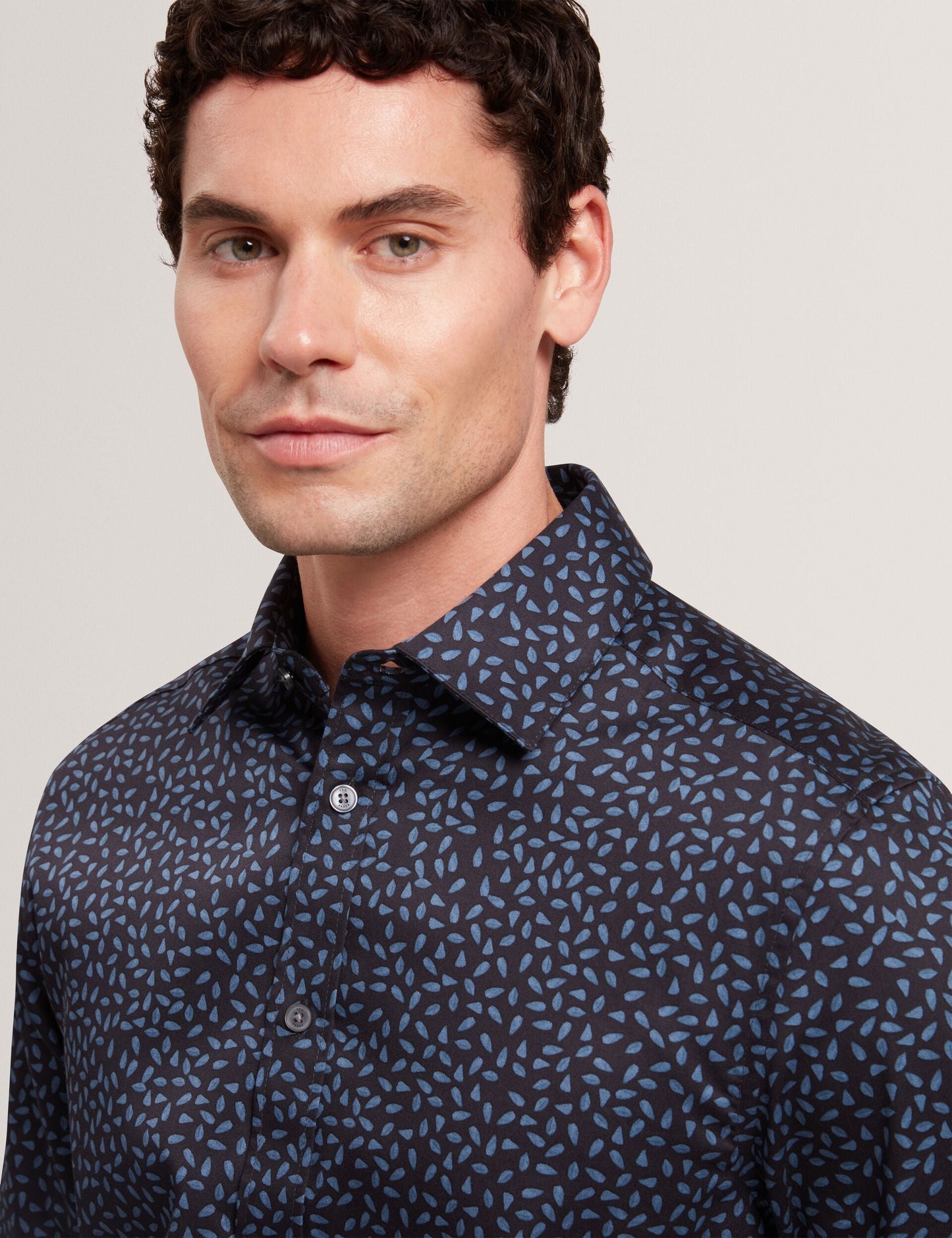 Ted Baker BLOCKLY - Mini Leaf Print Long Sleeve Cotton Shirt NAVY