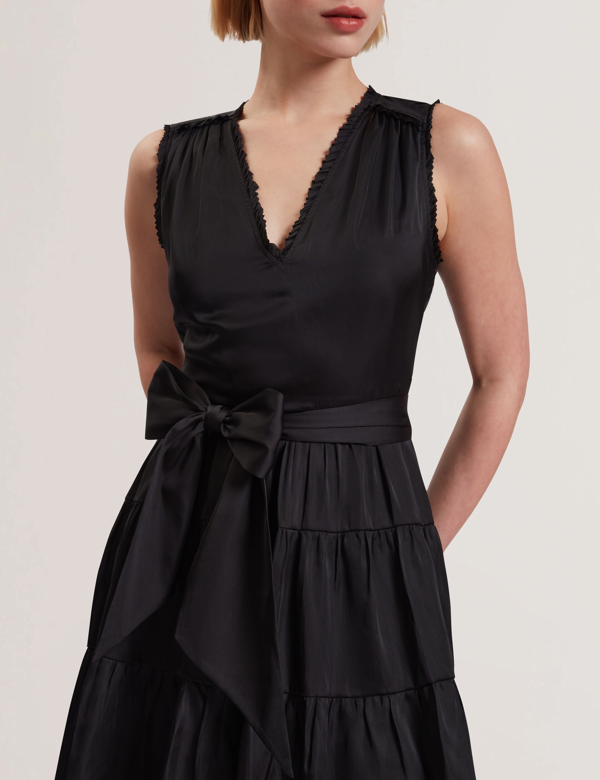 Ted Baker OTIANA - Sleeveless Tie Waist Tiered Mini Dress BLACK