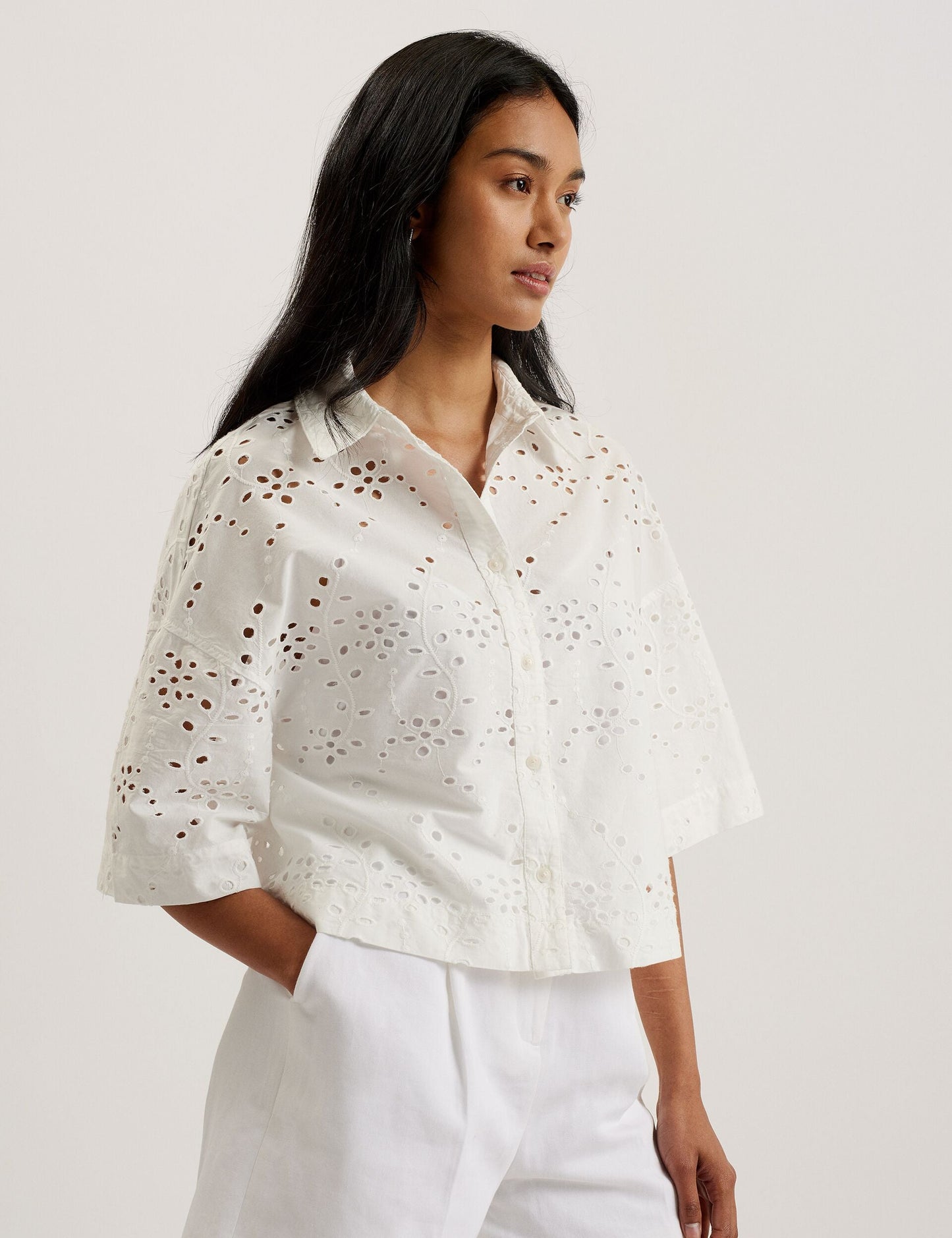 Ted Baker KILKIS - Broderie Cropped Shirt WHITE