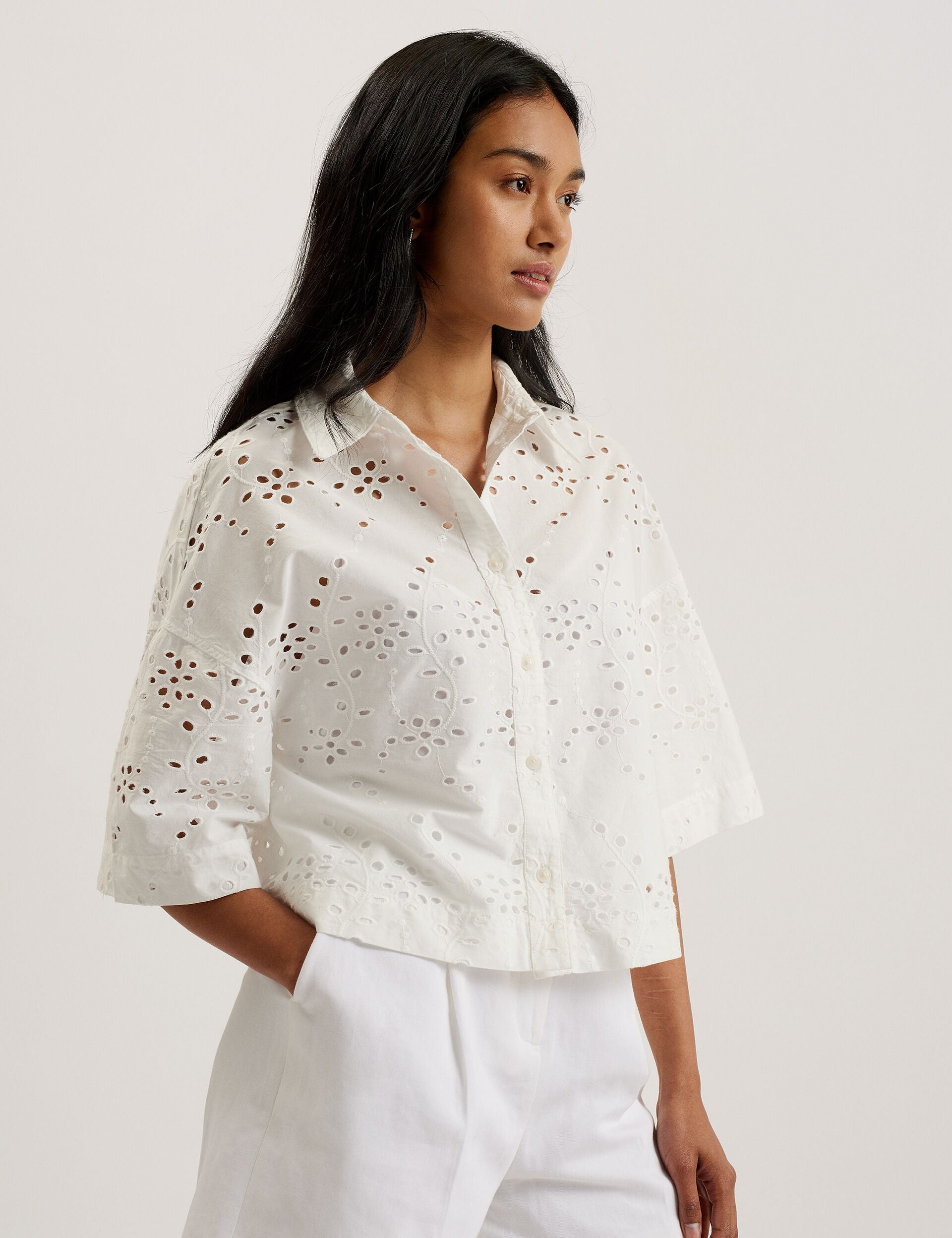 Ted Baker KILKIS - Broderie Cropped Shirt WHITE