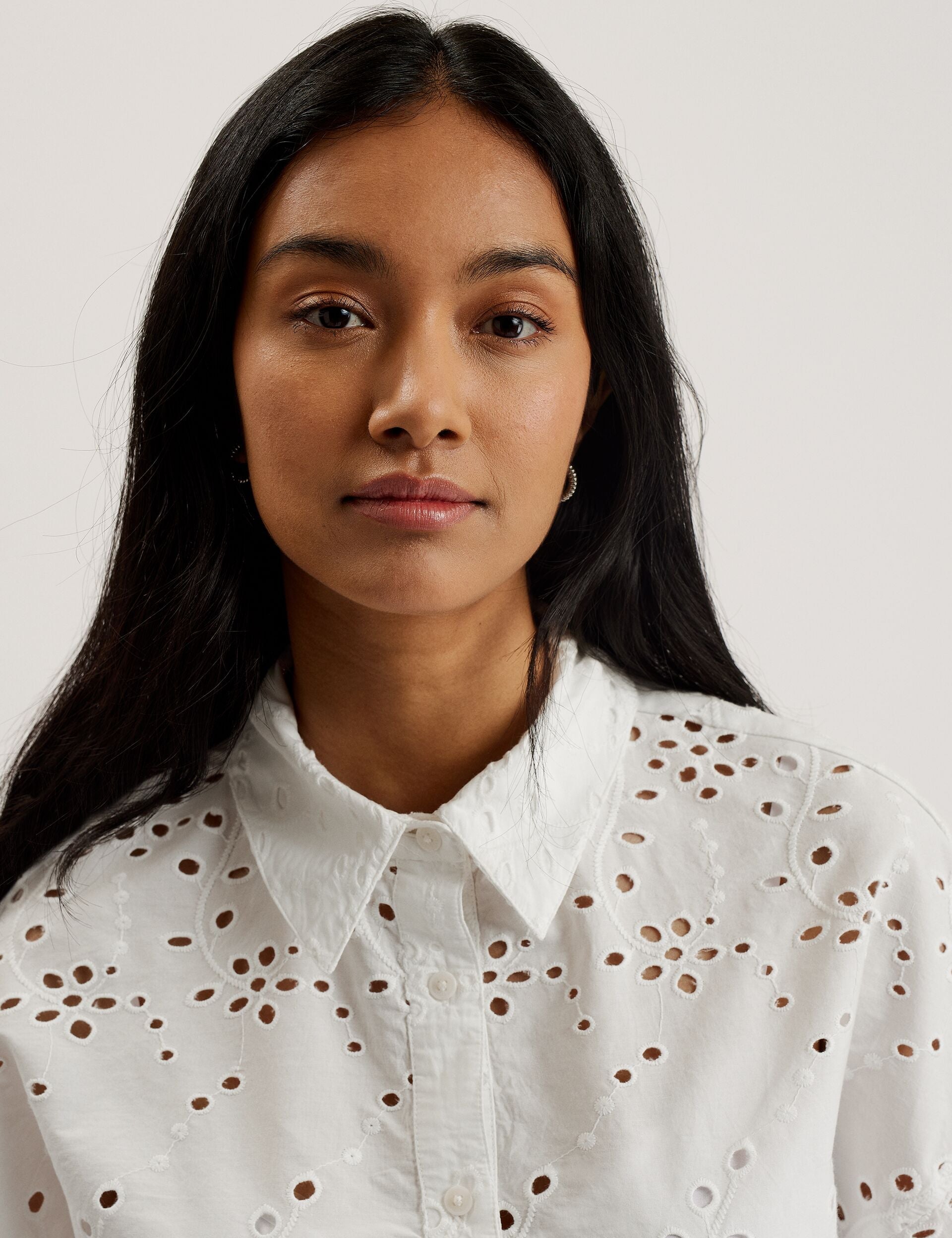 Ted Baker KILKIS - Broderie Cropped Shirt WHITE