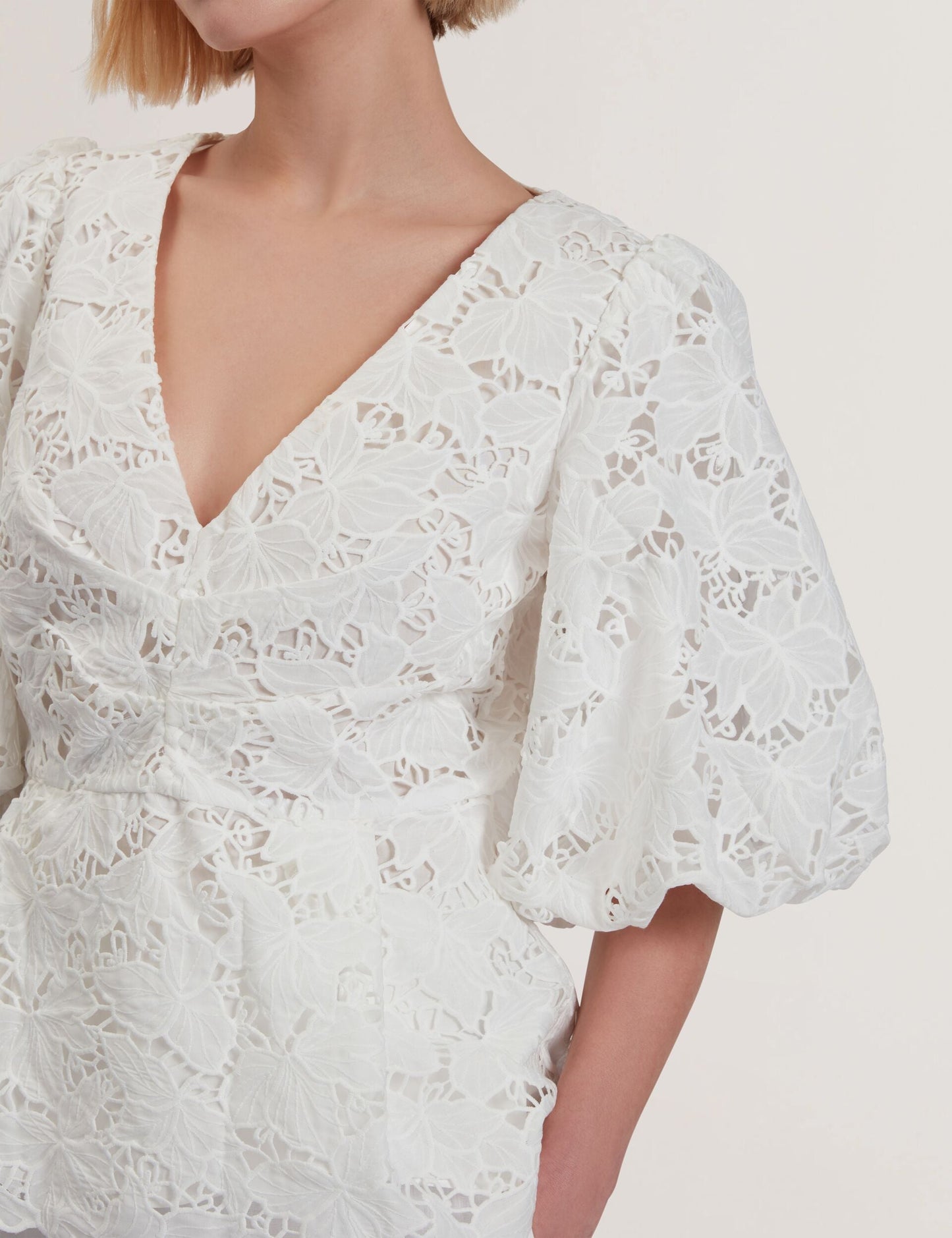 Ted Baker ELLARI - Lace Puff Sleeve V-Neck Peplum Top WHITE