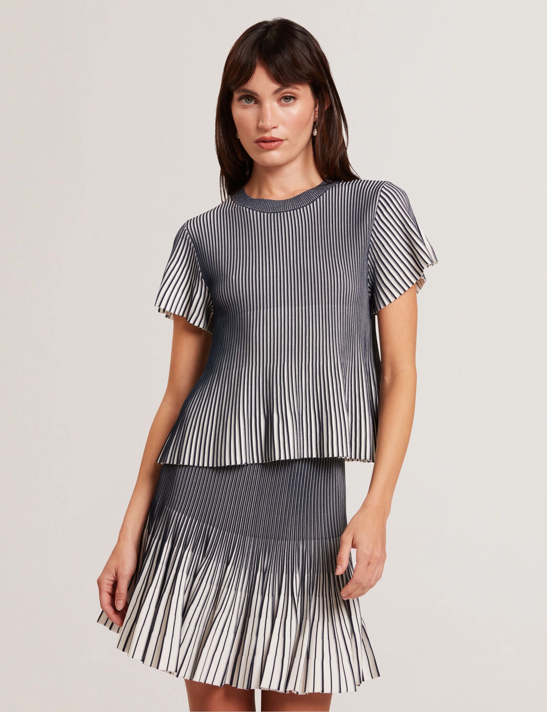 Ted Baker HETHRR - Textured Knit Fluted Short Sleeve Top NAVY