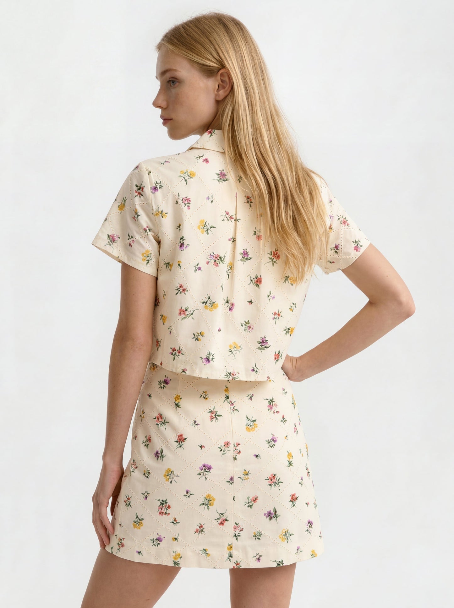 Ted Baker LIZ Wildflower Embroidered Cropped Shirt CREAM