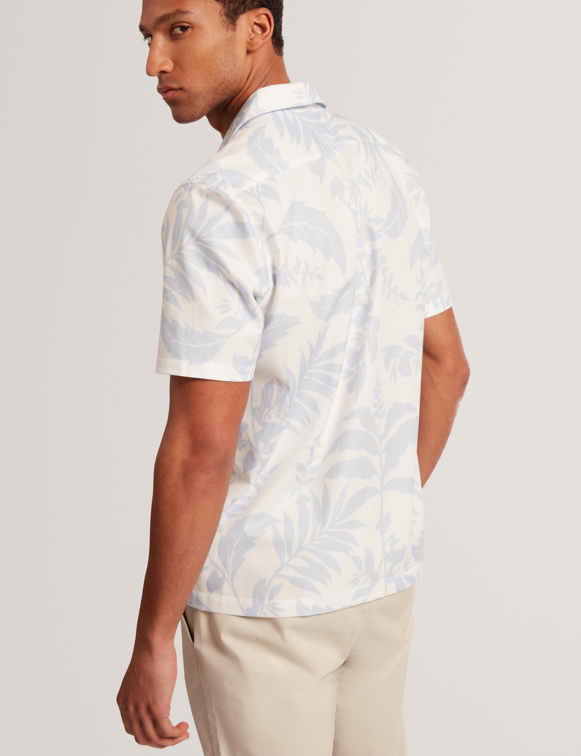 Ted Baker KITS - Short Sleeve Relaxed Floral Print Shirt LIGHT BLUE