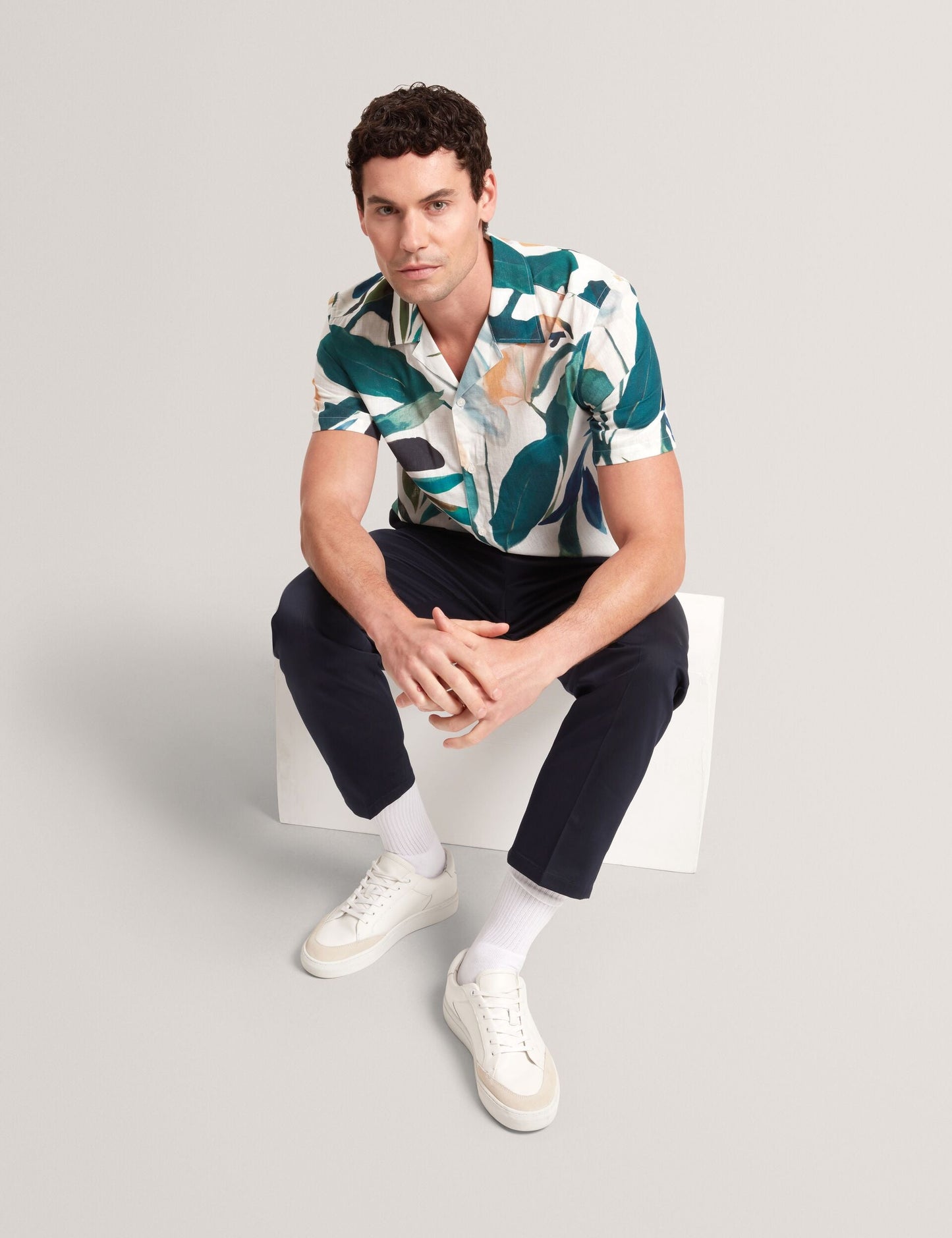 Ted Baker ROGNSKI - Relaxed Floral Short Sleeve Linen Shirt WHITE