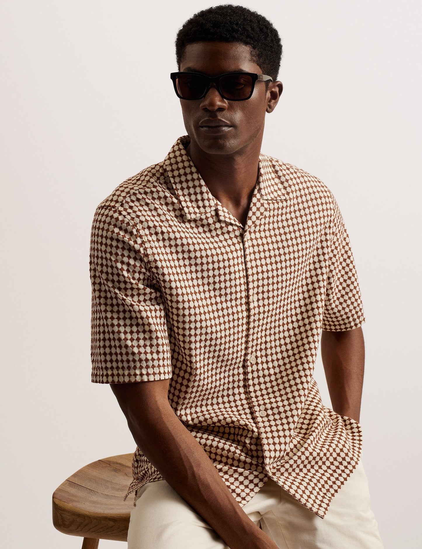 Ted Baker OISE - Textured Grid Cotton Short Sleeve Shirt BROWN