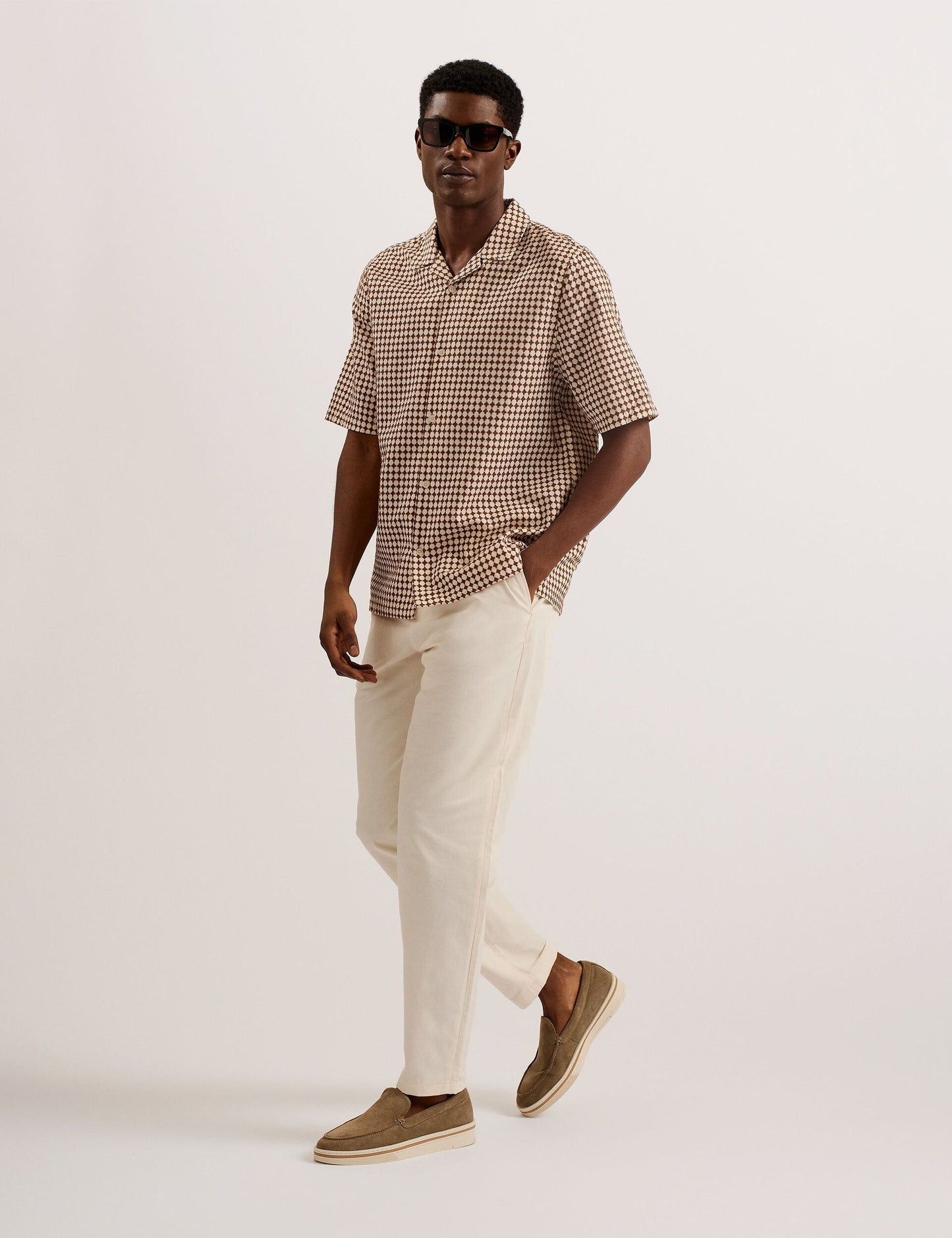 Ted Baker OISE - Textured Grid Cotton Short Sleeve Shirt BROWN