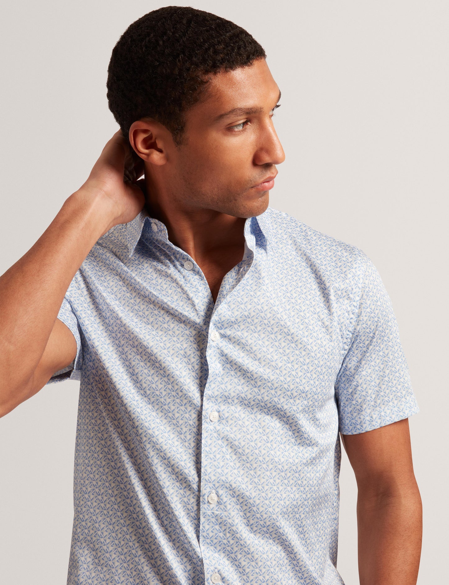 Ted Baker ALPHSO - SS Regular Fit Geo Shirt MID BLUE