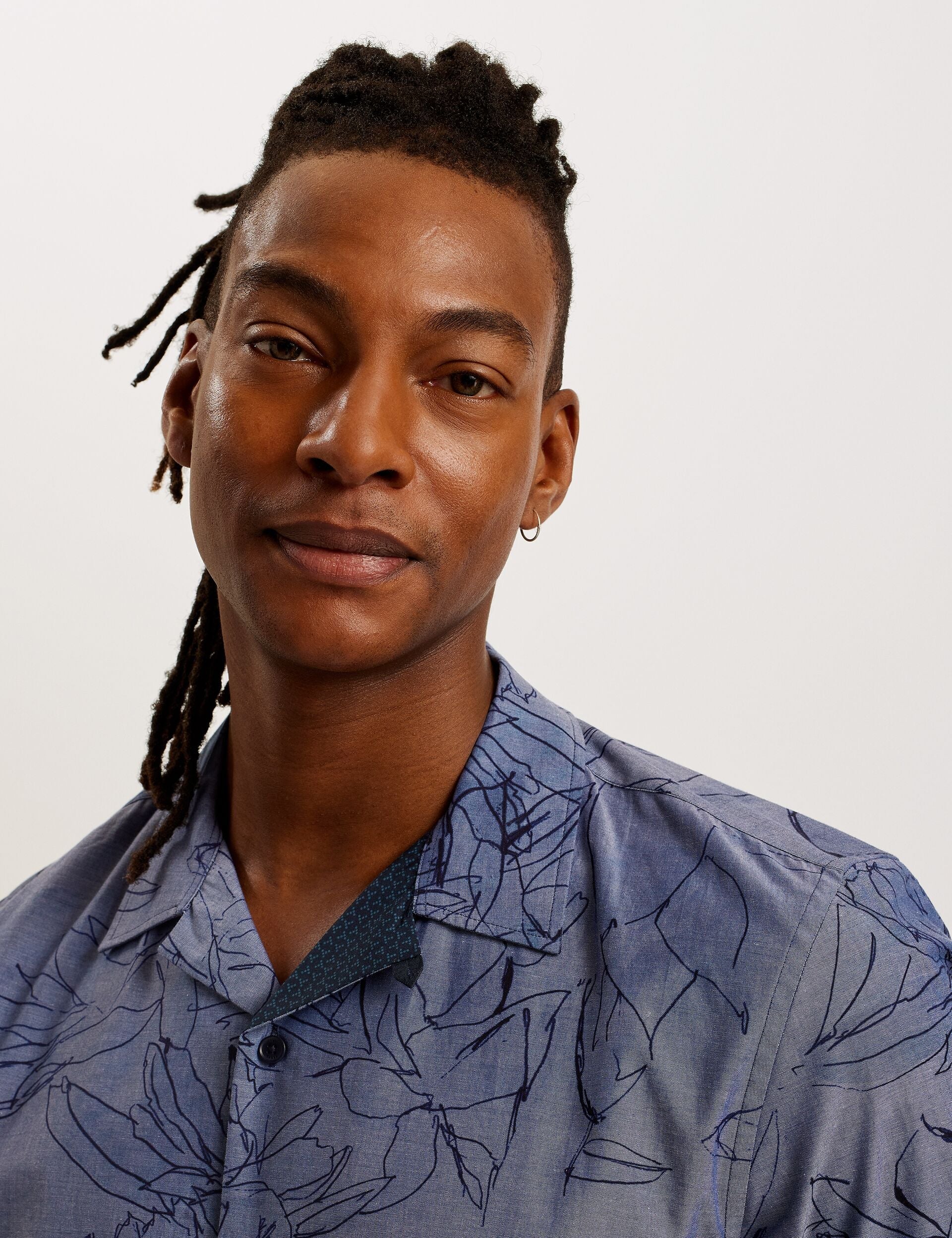 Ted Baker TERRONI - Short Sleeve Floral Chambray Cotton Shirt DARK BLUE