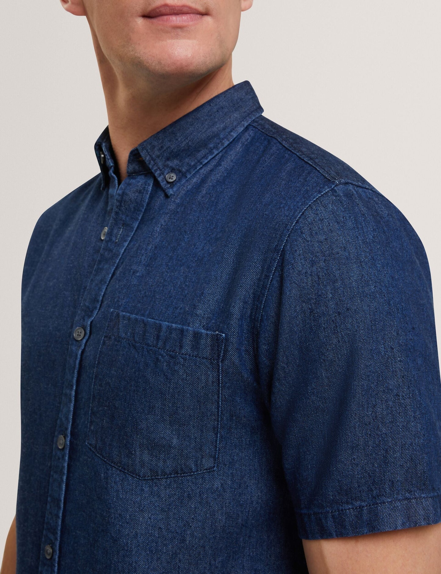 Ted Baker MIREK Regular Fit Chambray Short Sleeve Shirt NAVY BLUE