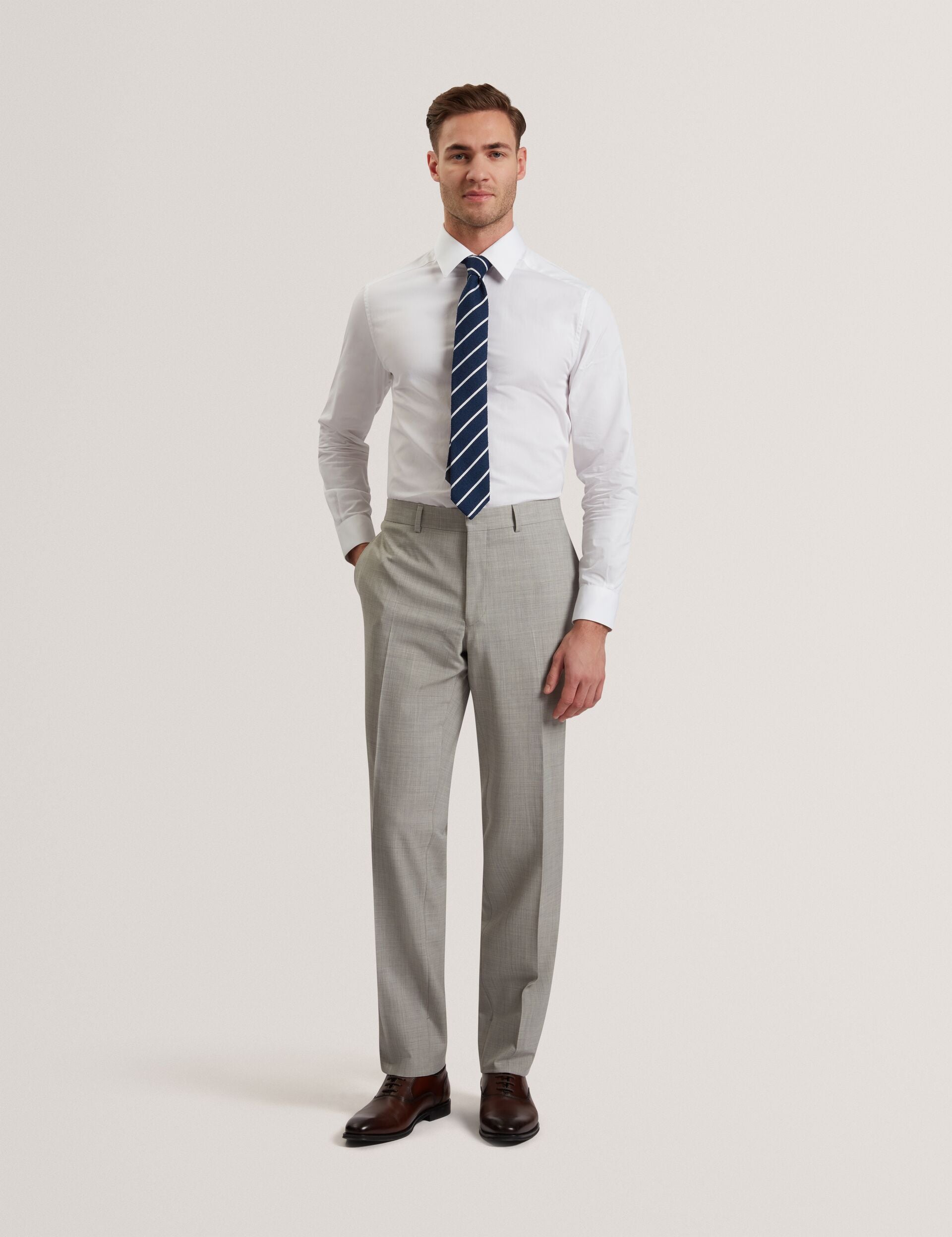 Ted Baker RALPHS - Tailored Fit Sharkskin Wool Suit Pants LIGHT GREY