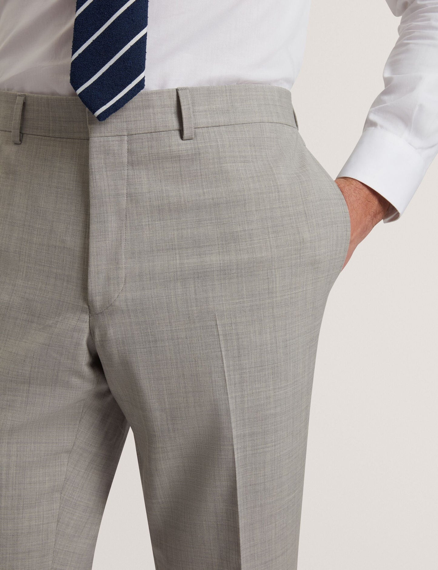 Ted Baker RALPHS - Tailored Fit Sharkskin Wool Suit Pants LIGHT GREY