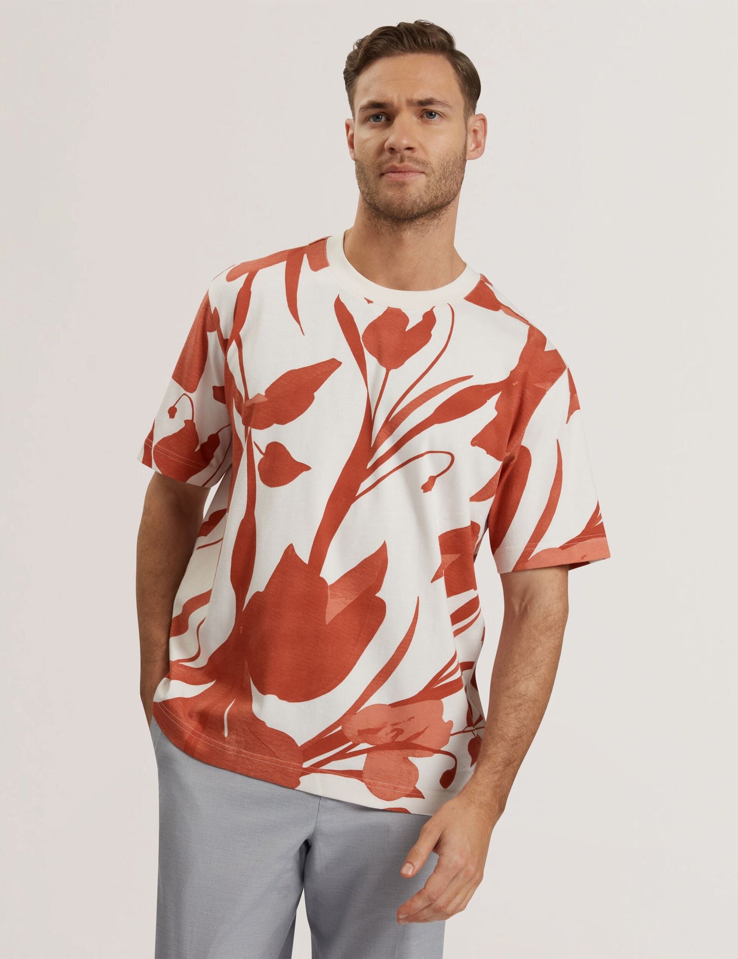 Ted Baker YIANNOS - Floral Print Heavyweight Cotton T-Shirt RED