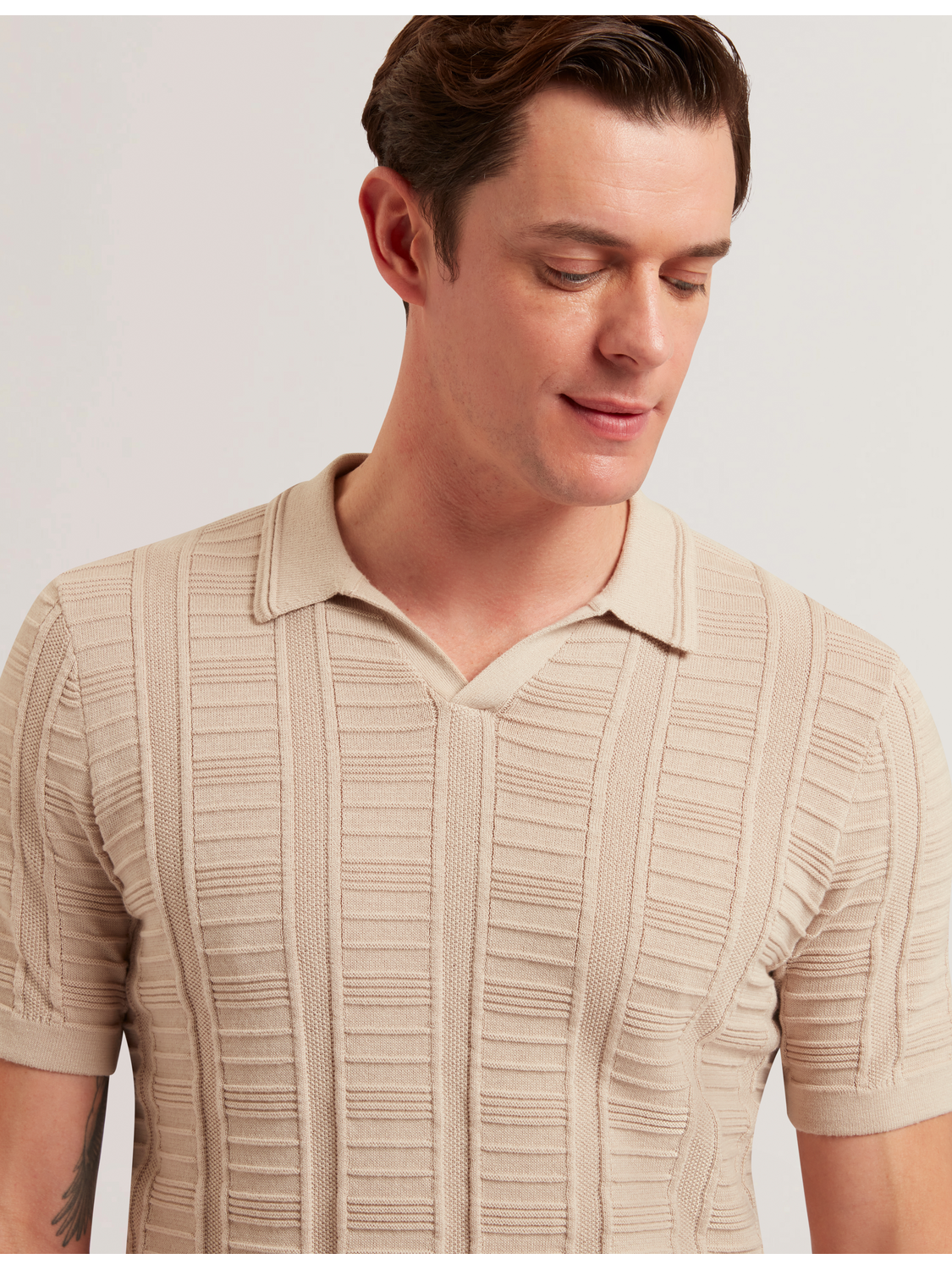 Ted Baker RUZZA - Textured Stripe Open Neck Knitted Polo Shirt TAUPE