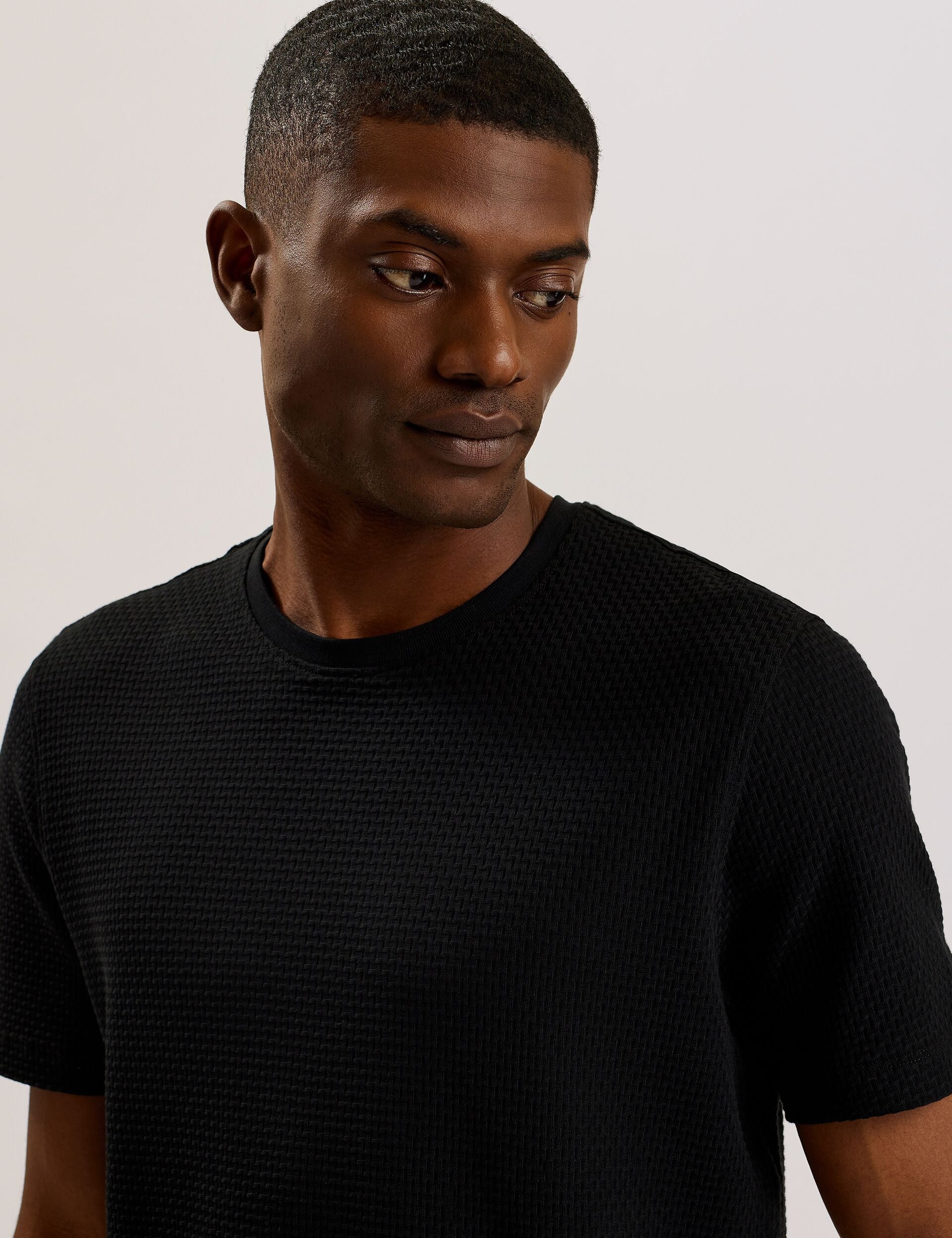 Ted Baker CURLYS - Textured Knit Cotton Short Sleeve T-Shirt BLACK
