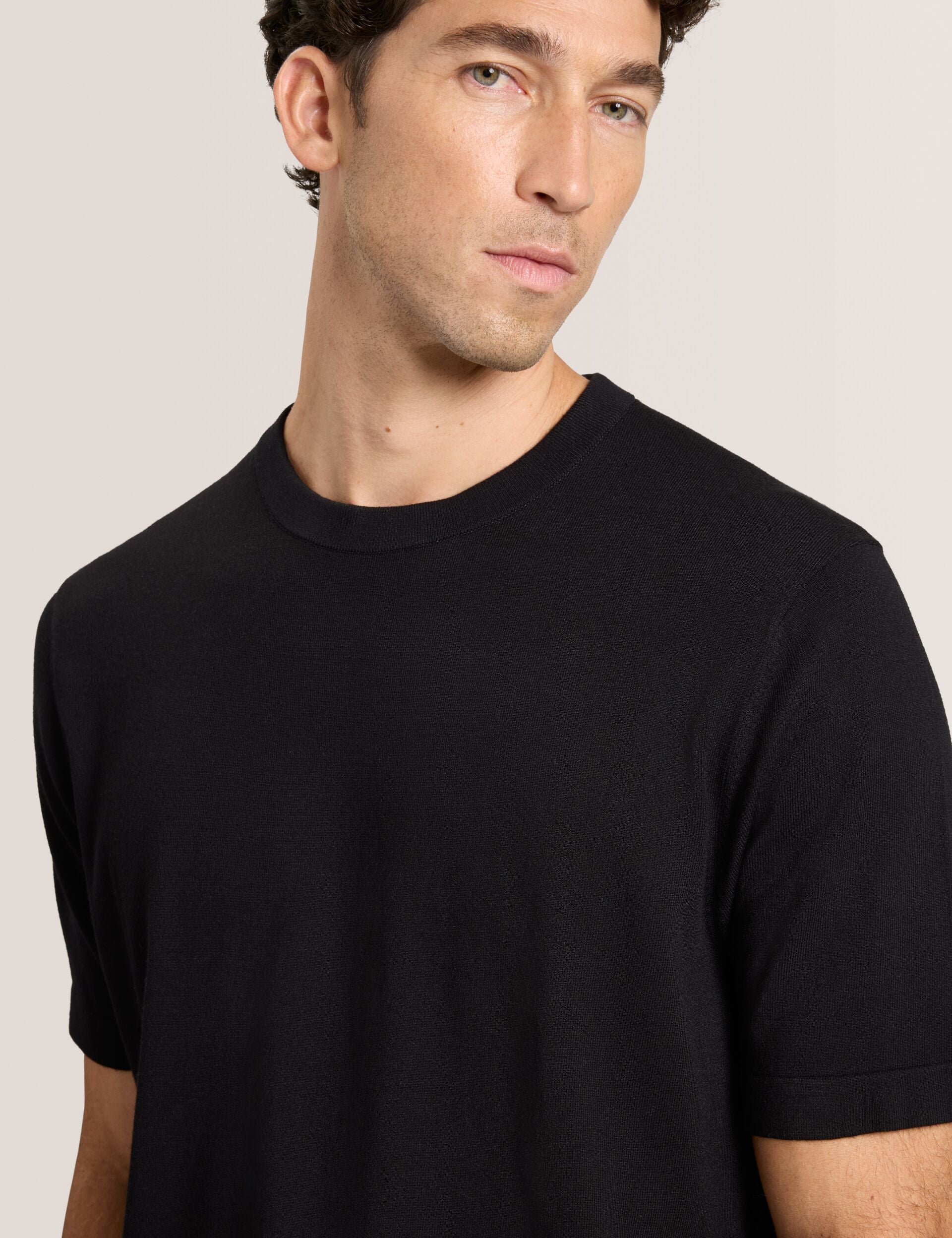 Ted Baker MODERN VISCOSE BLEND CREW - Black BLACK